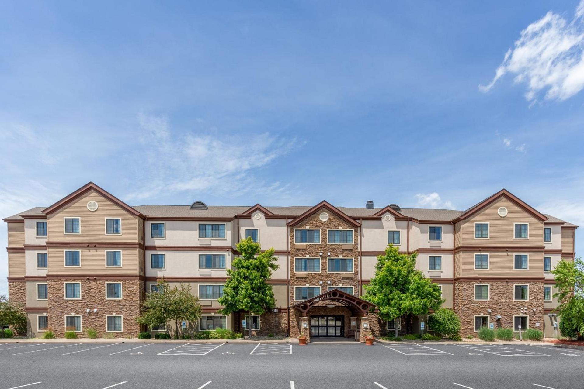 Staybridge Suites Davenport by IHG photo 43