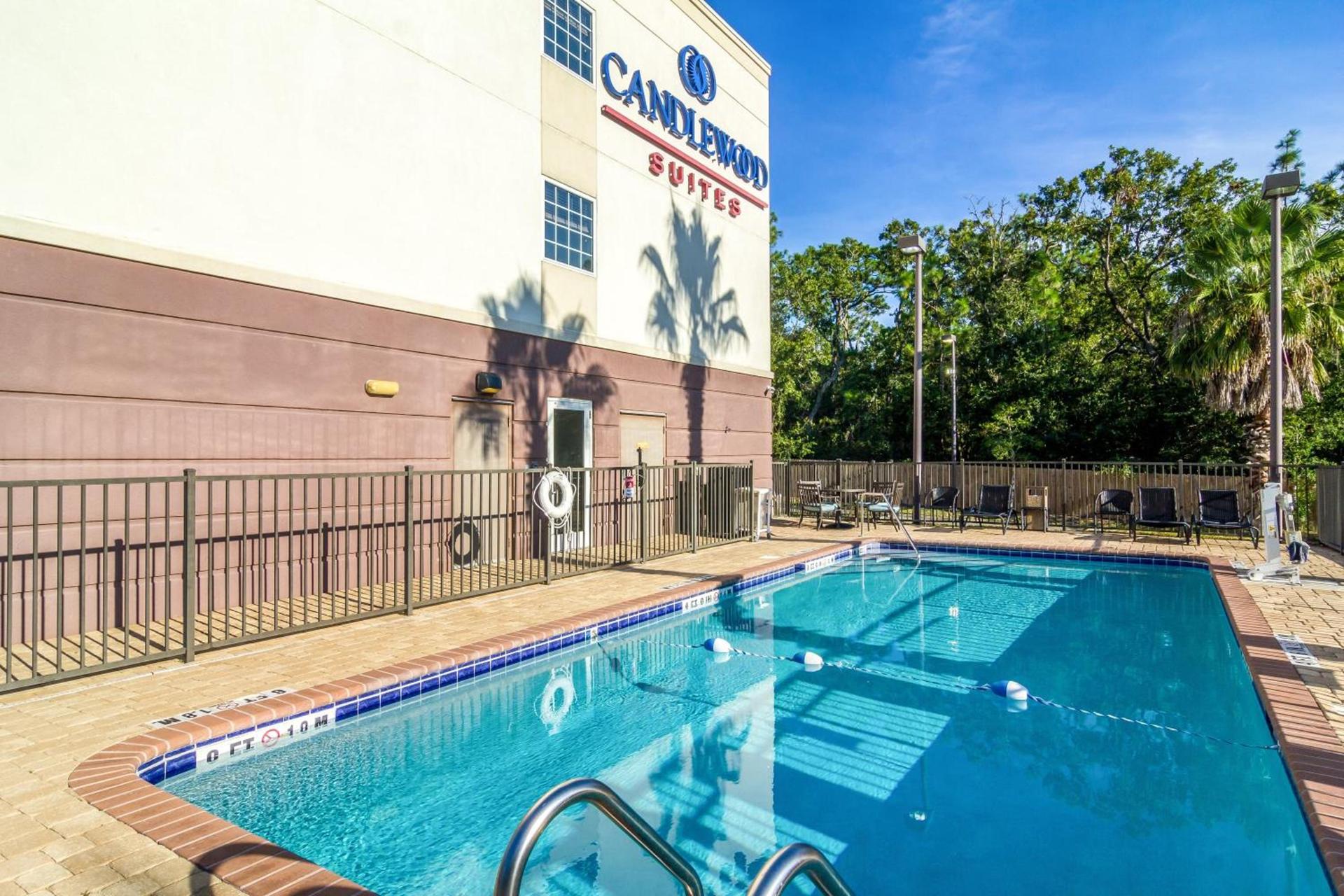 Candlewood Suites Jacksonville East Merril Road by IHG photo 6