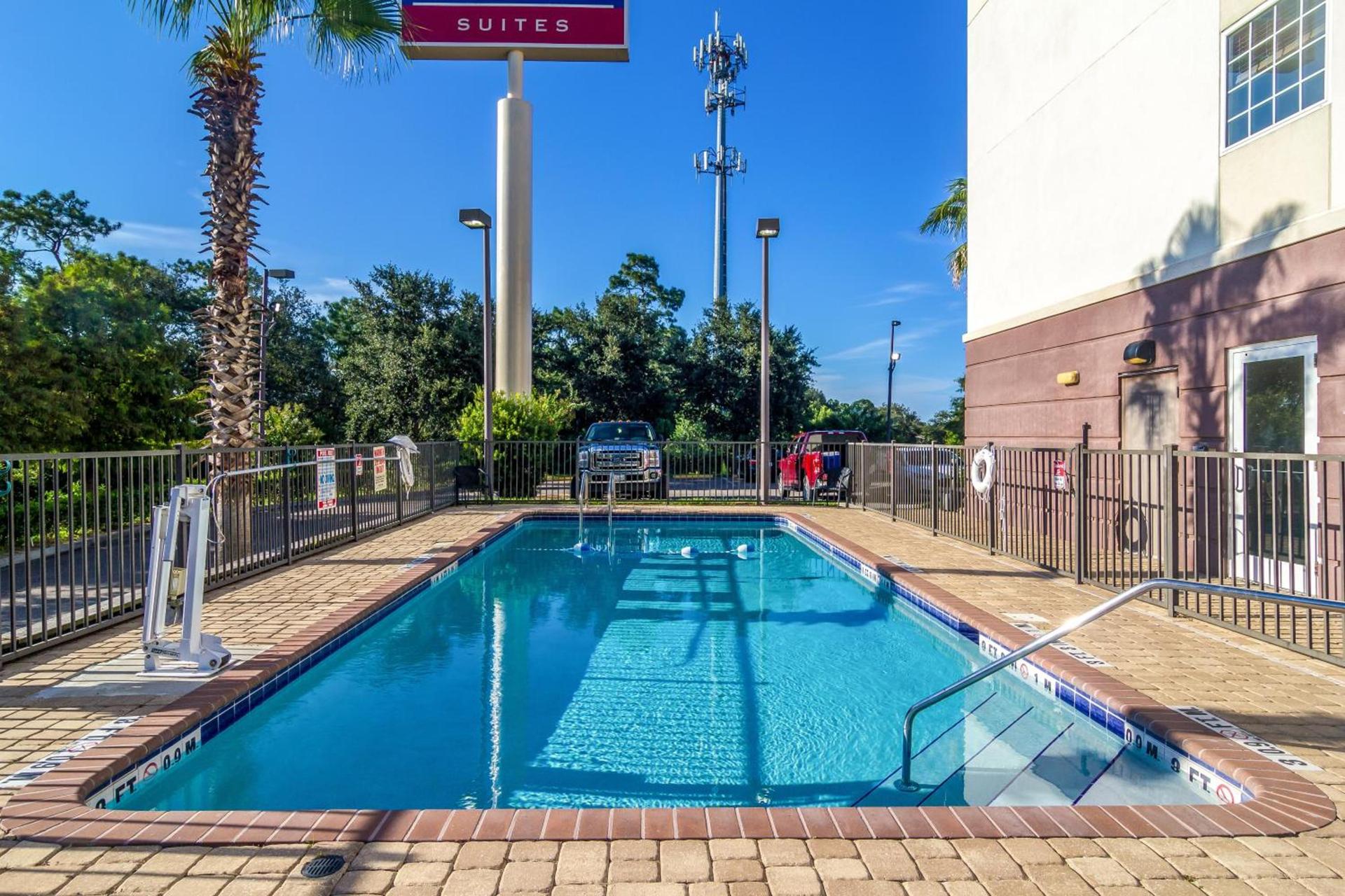 Candlewood Suites Jacksonville East Merril Road by IHG photo 8