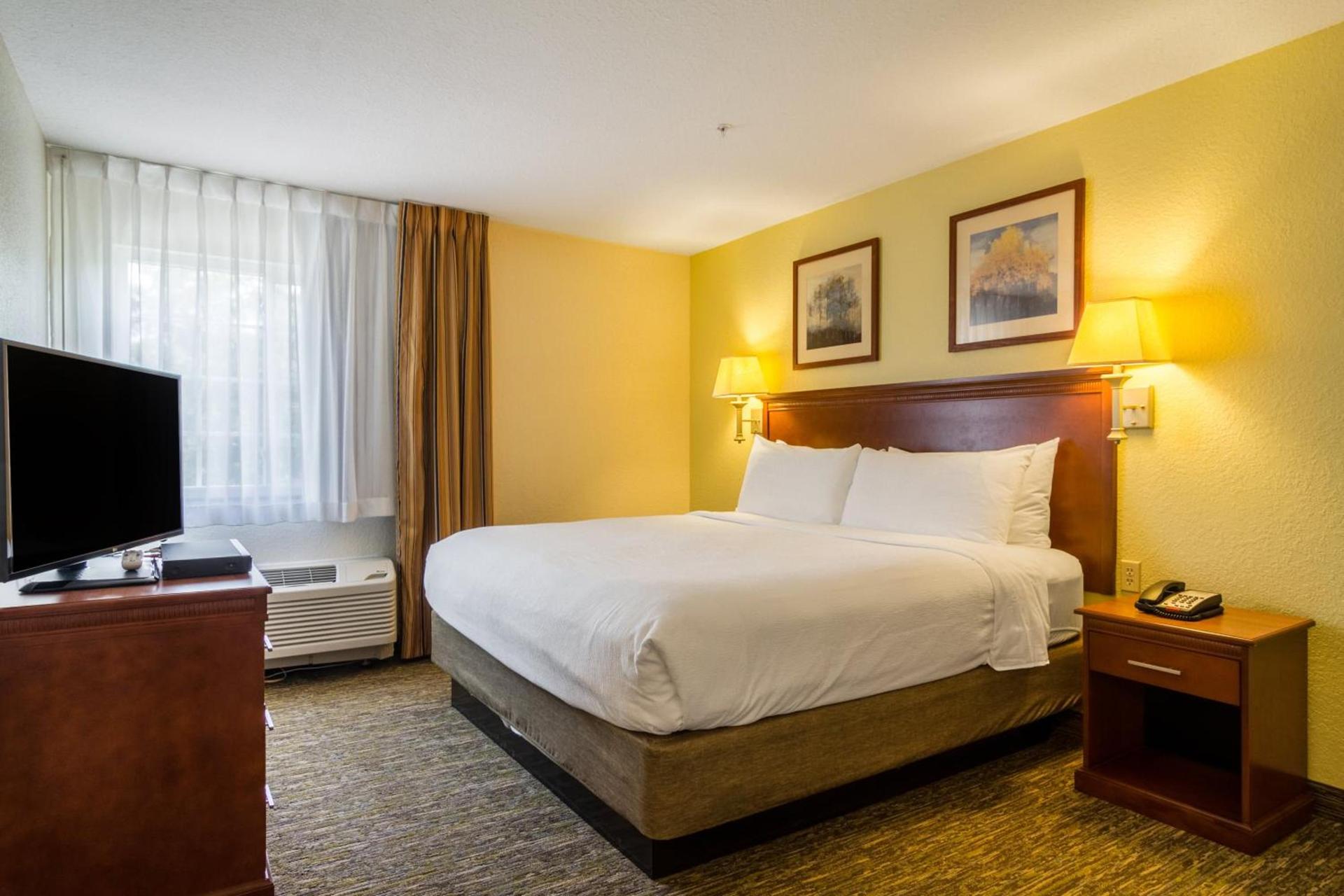 Candlewood Suites Jacksonville East Merril Road by IHG photo 46