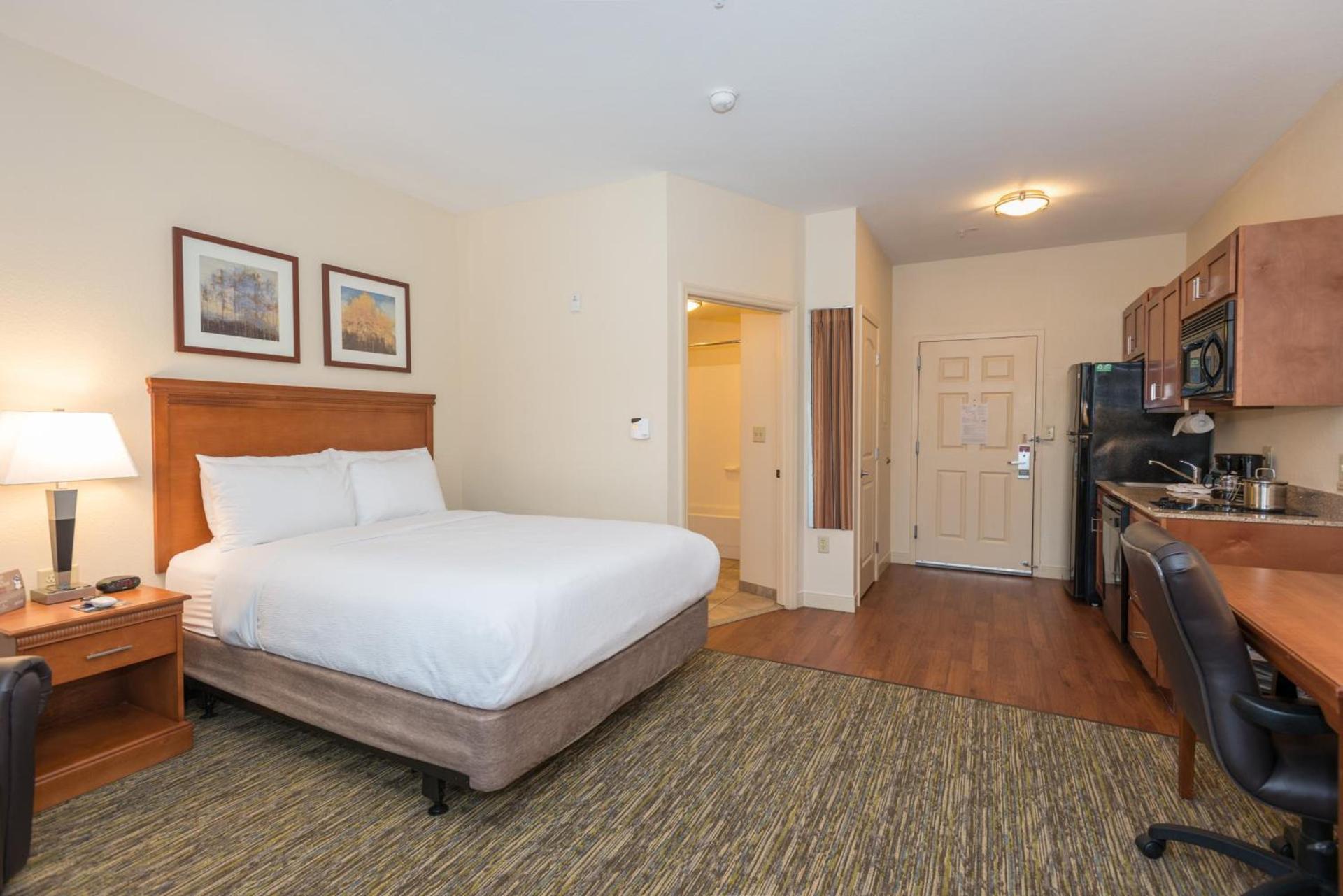 Candlewood Suites Mobile-Downtown by IHG photo 28