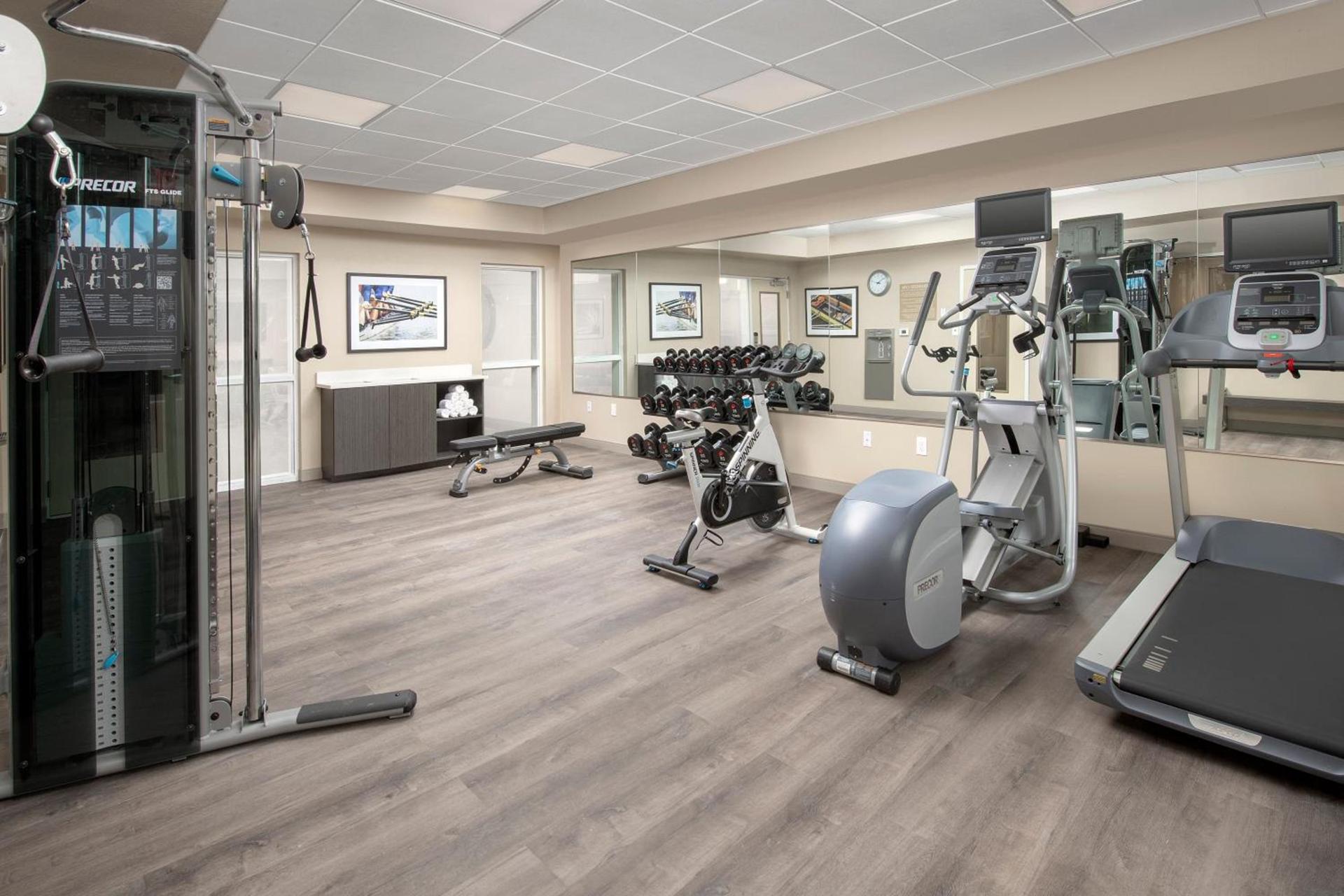 Candlewood Suites Alexandria West by IHG photo 2