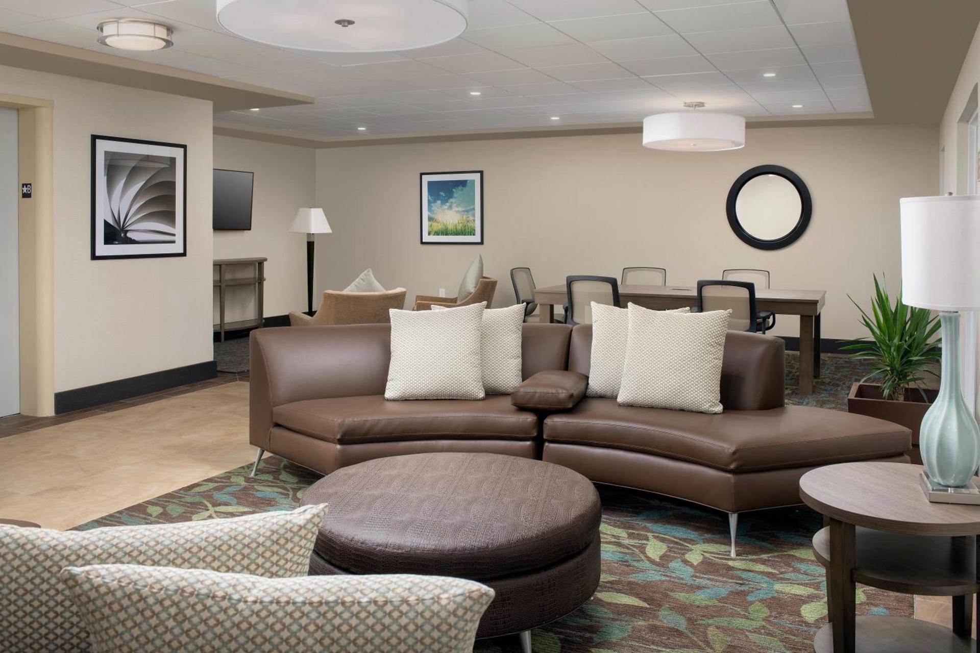 Candlewood Suites Alexandria West by IHG photo 3