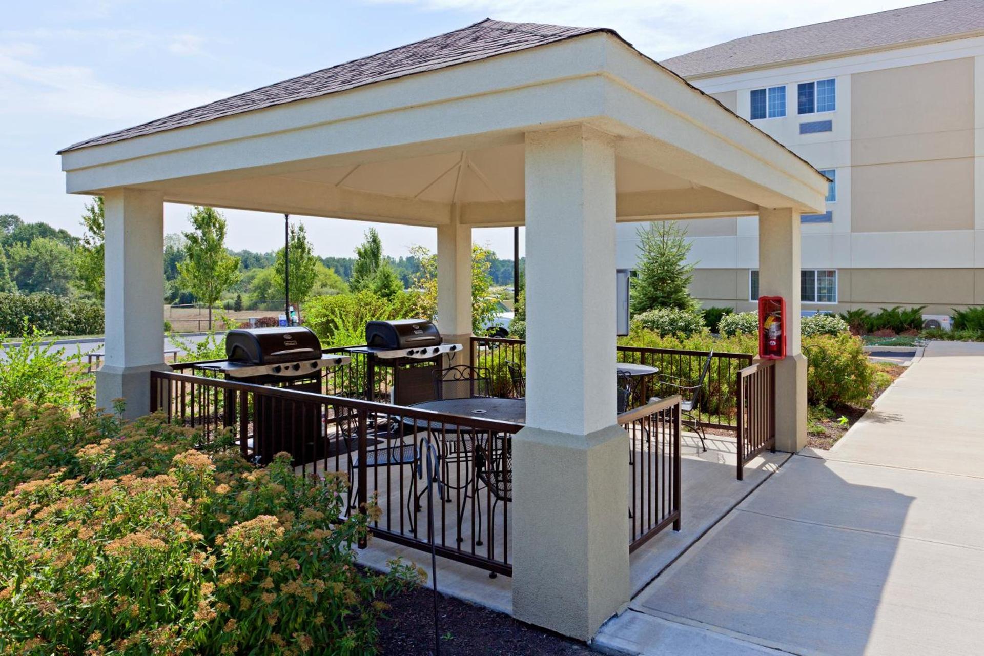 Candlewood Suites Bordentown-Trenton by IHG photo 2