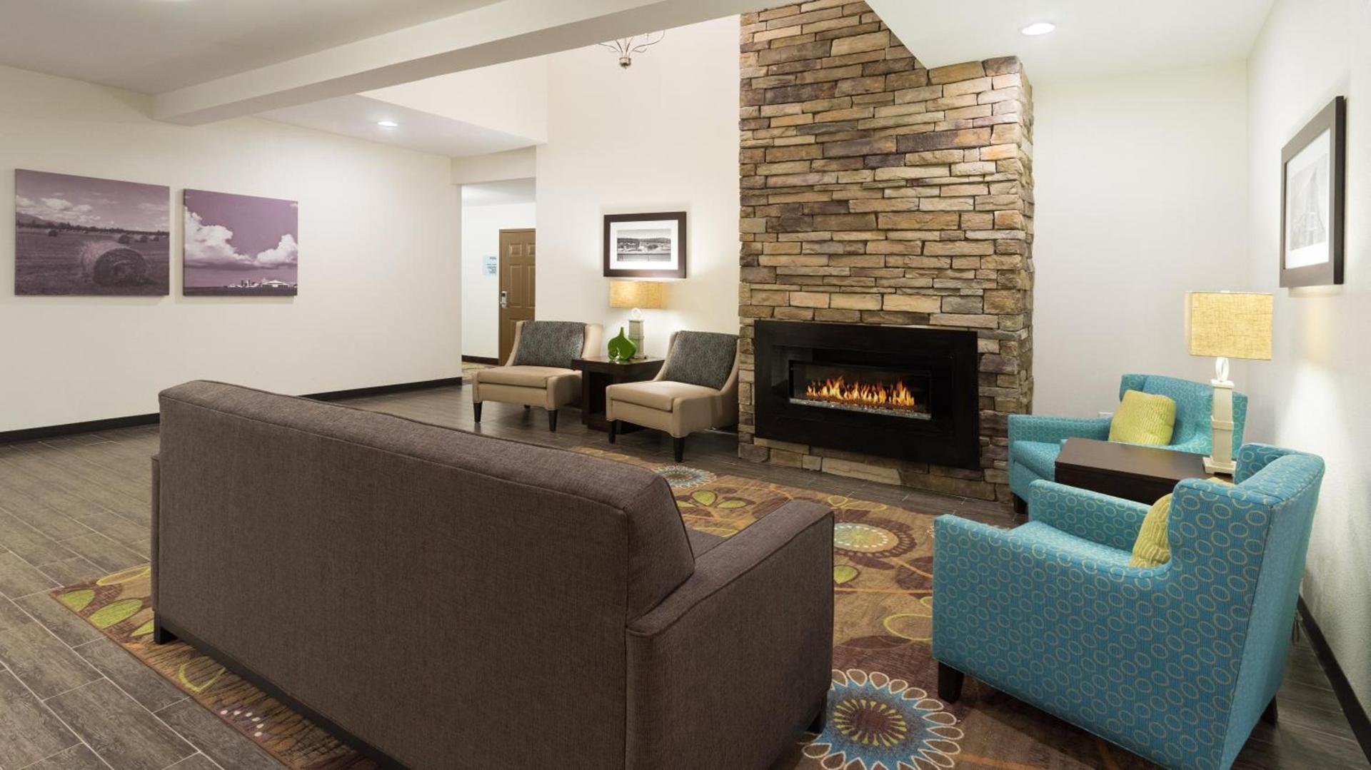 Holiday Inn Express & Suites Wyomissing by IHG photo 7