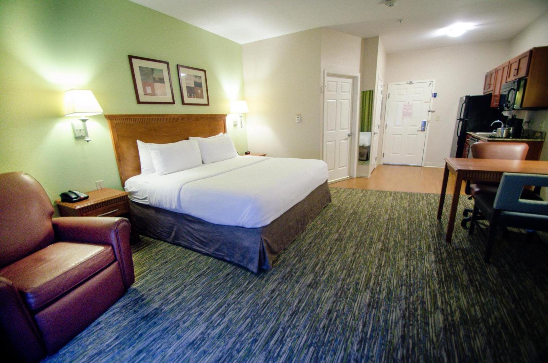 Candlewood Suites Temple by IHG photo 55