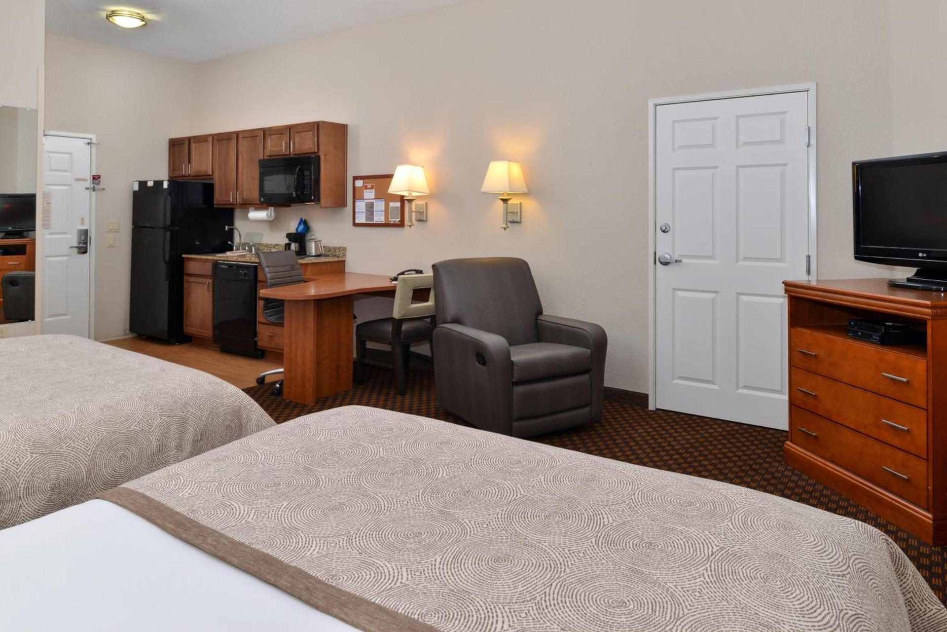 Candlewood Suites Turlock by IHG photo 23