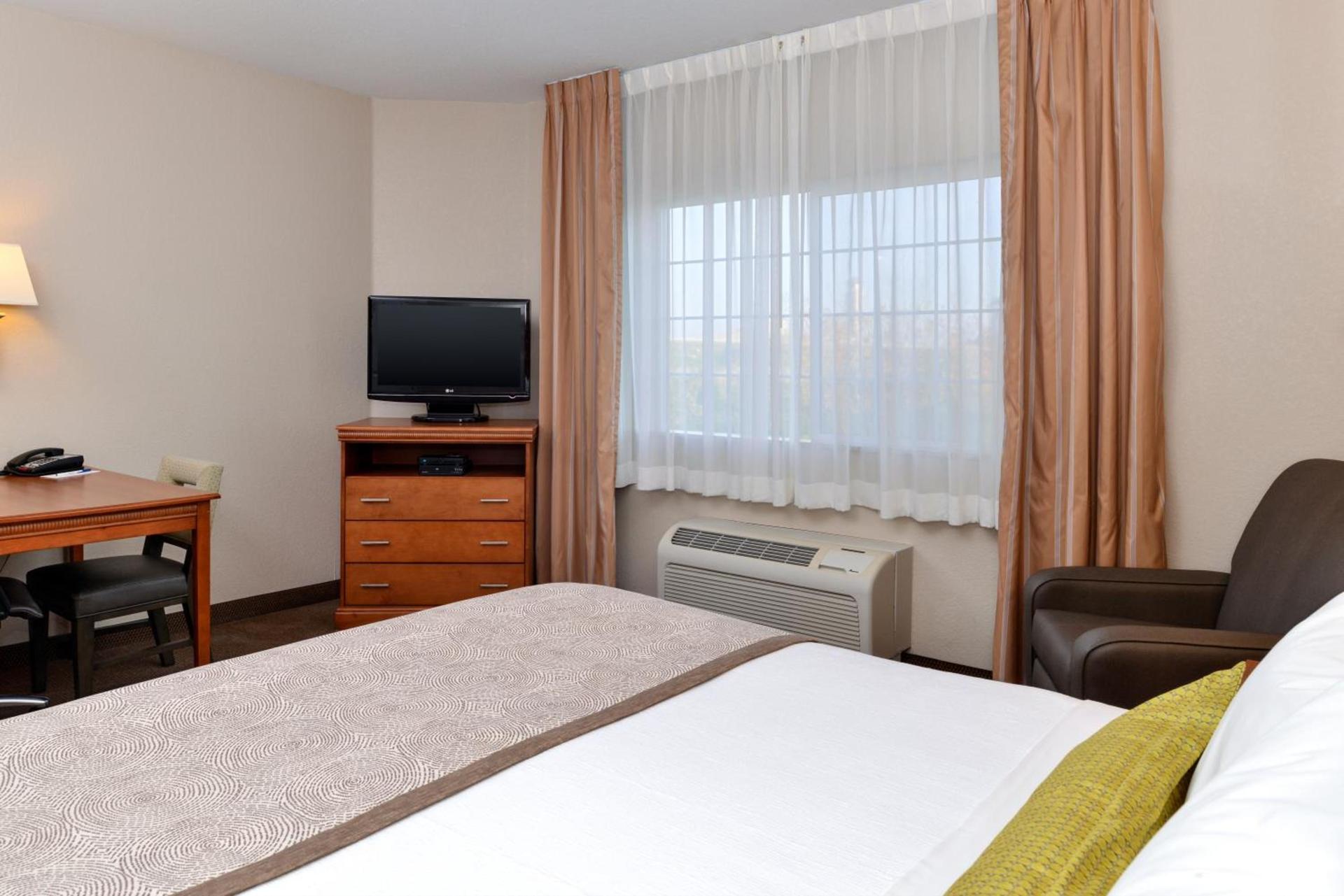 Candlewood Suites Turlock by IHG photo 27