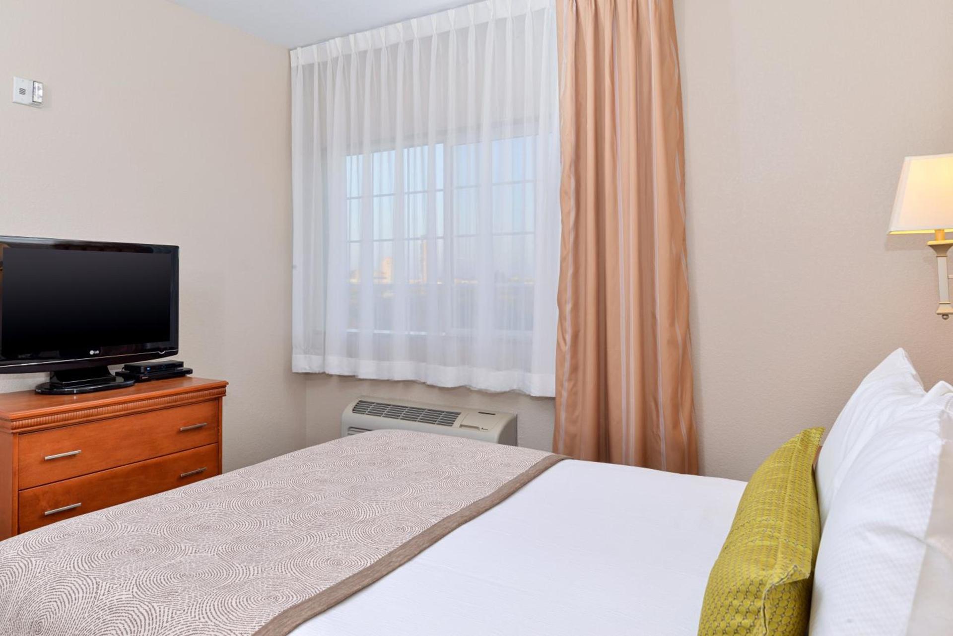 Candlewood Suites Turlock by IHG photo 22