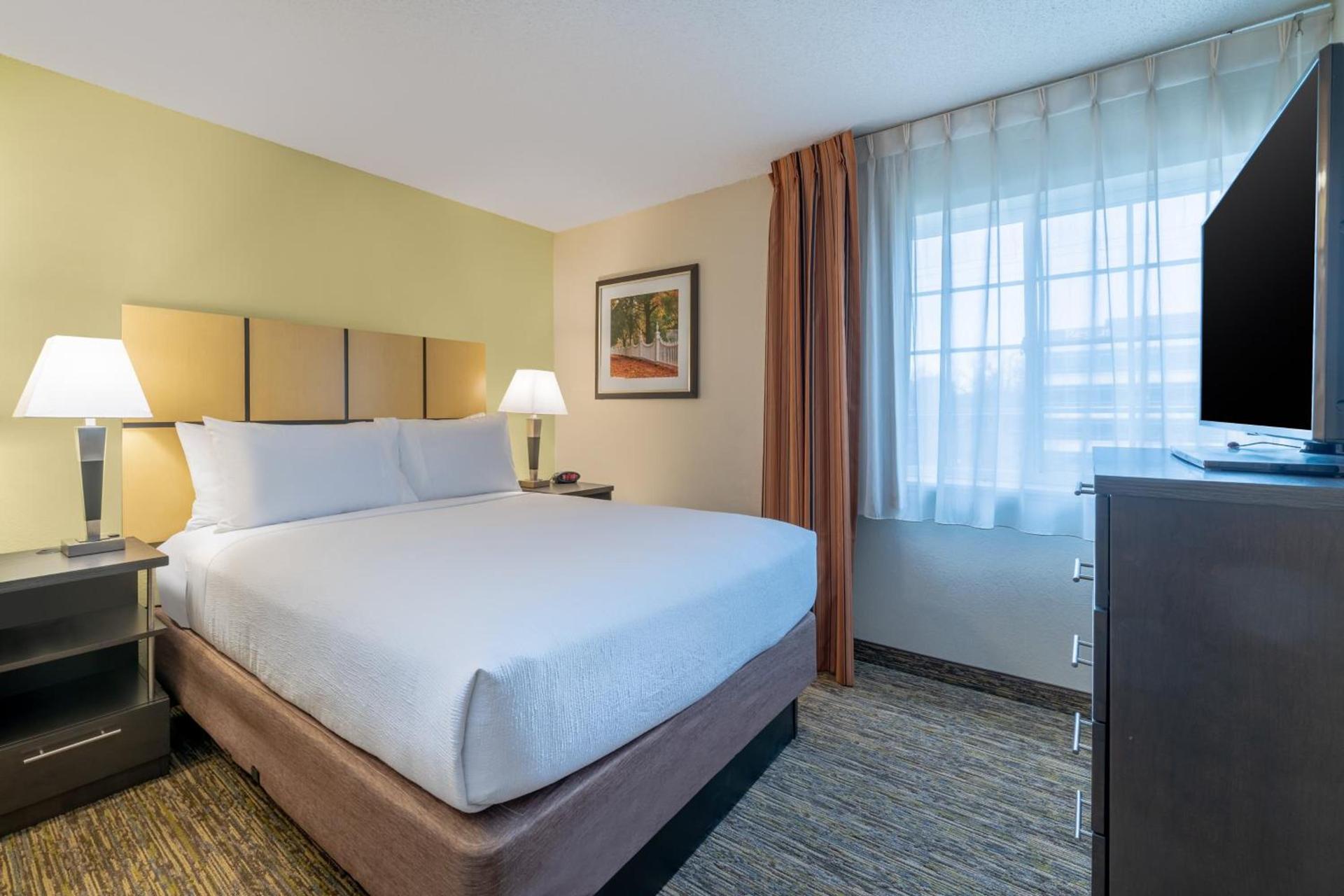 Candlewood Suites Washington-Dulles Herndon by IHG photo 34