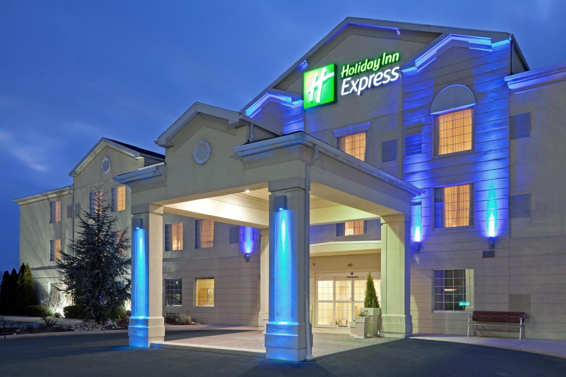 Holiday Inn Express Hotel & Suites Reading by IHG photo 24
