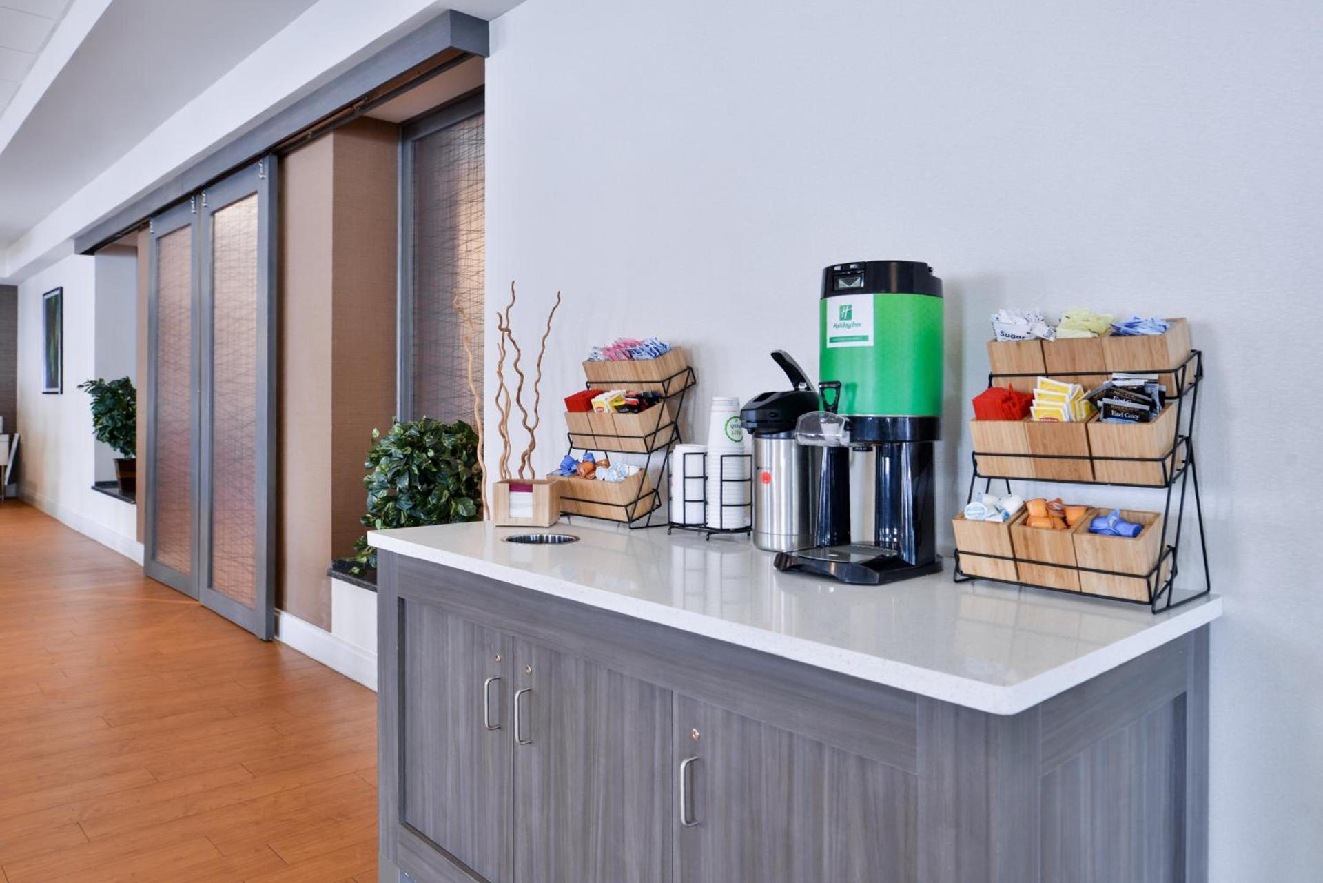 Holiday Inn Hotel & Suites Rochester - Marketplace by IHG photo 39