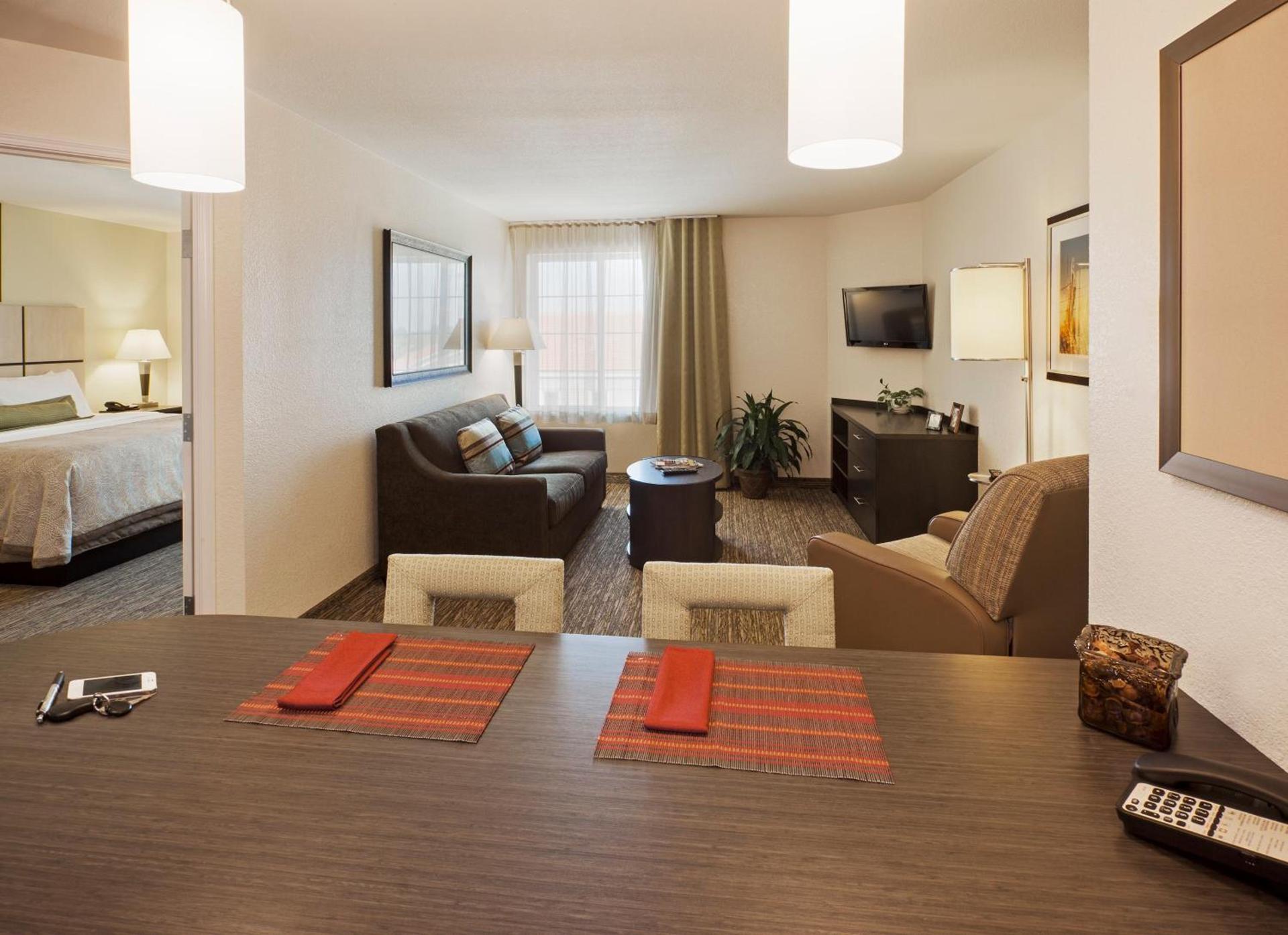 Candlewood Suites Beaumont by IHG photo 7