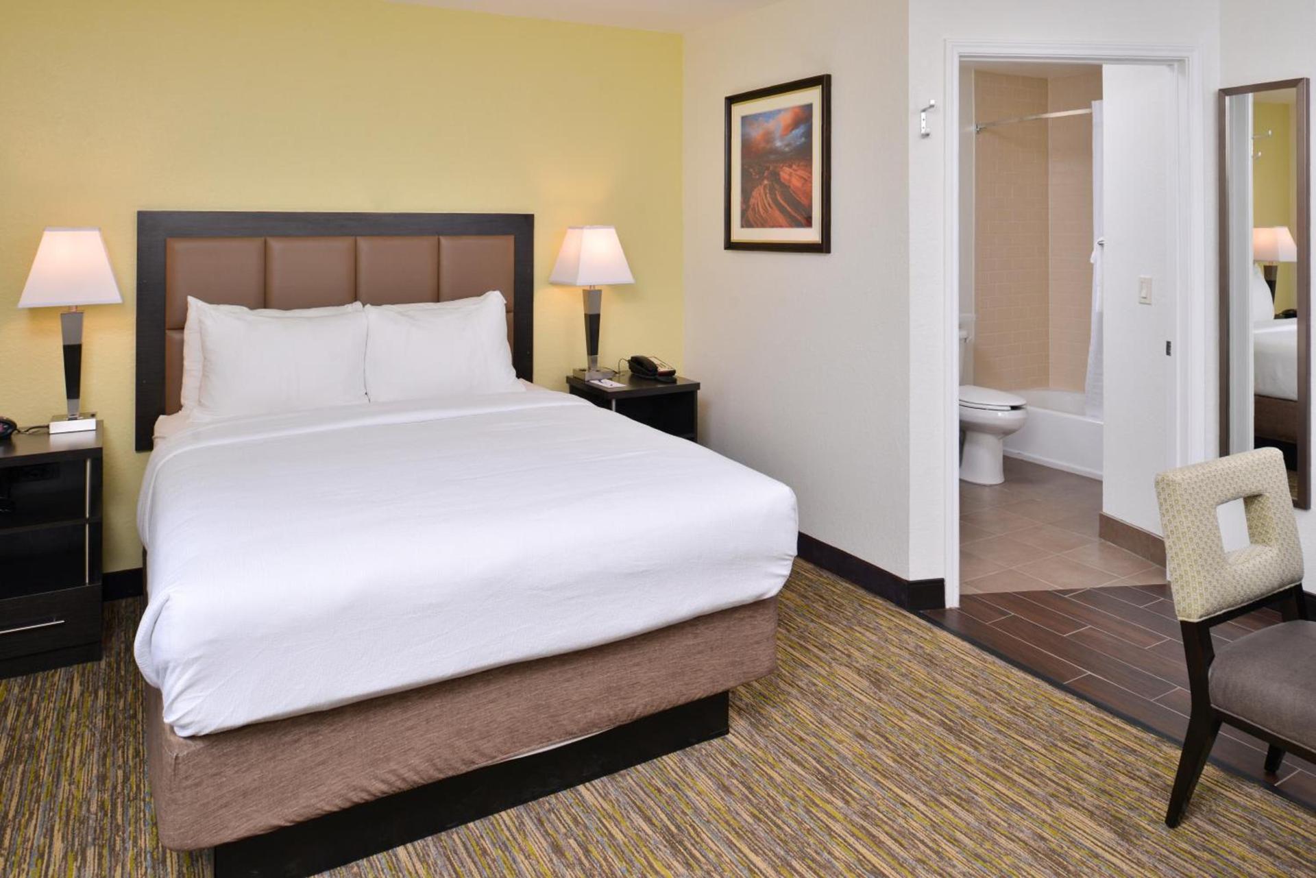 Candlewood Suites Beaumont by IHG photo 10
