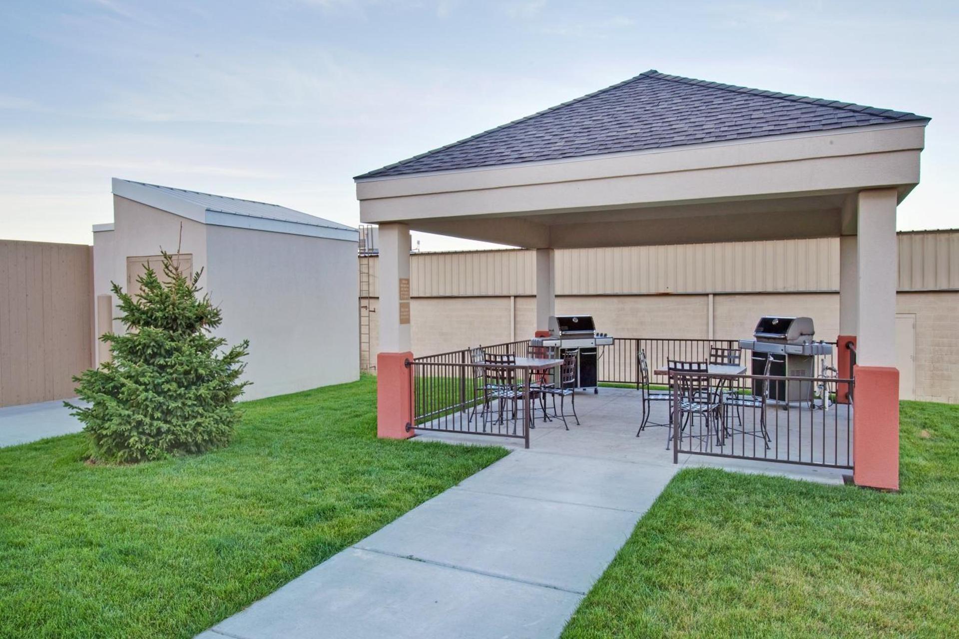 Candlewood Suites Williston by IHG photo 25