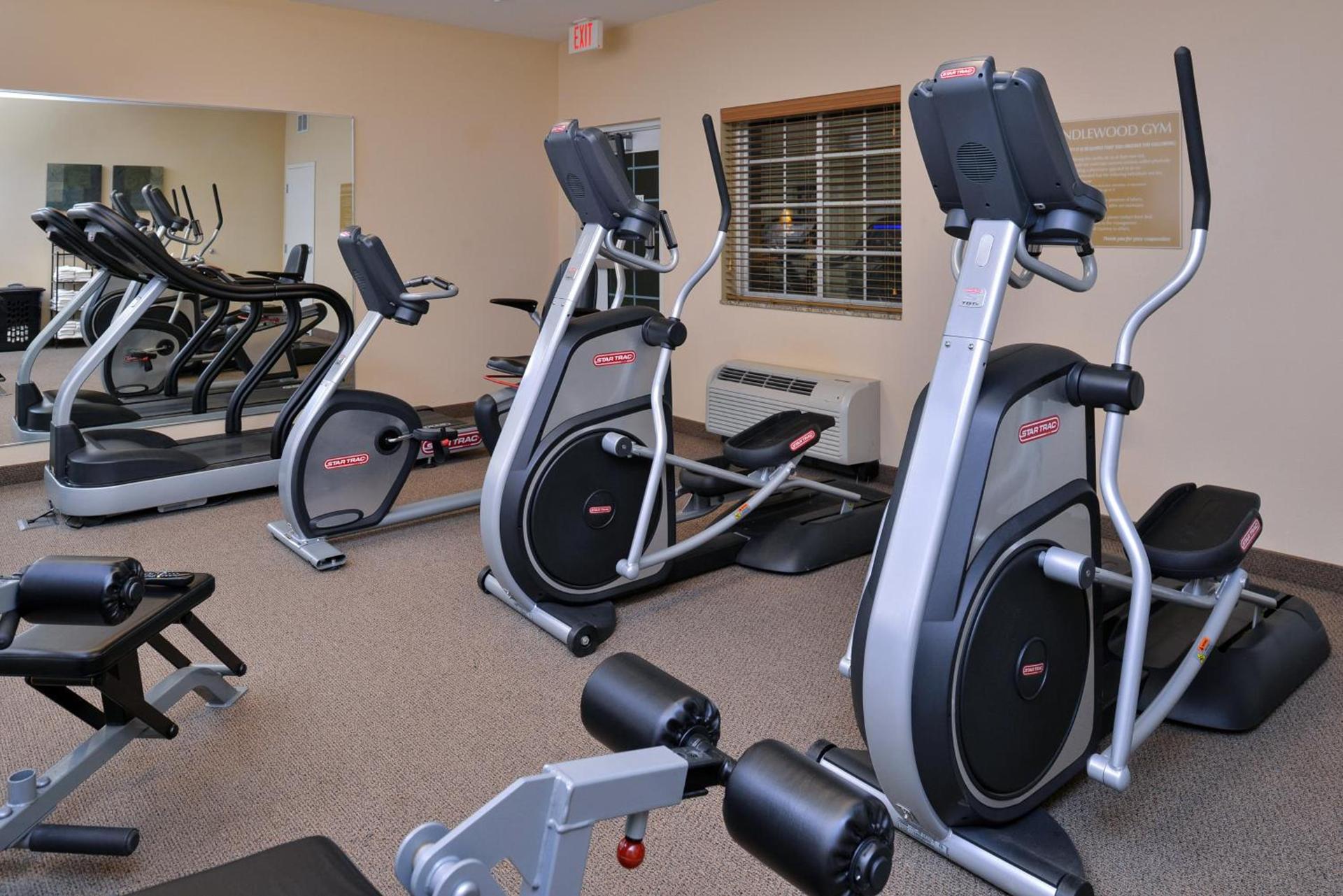 Candlewood Suites Williston by IHG photo 32