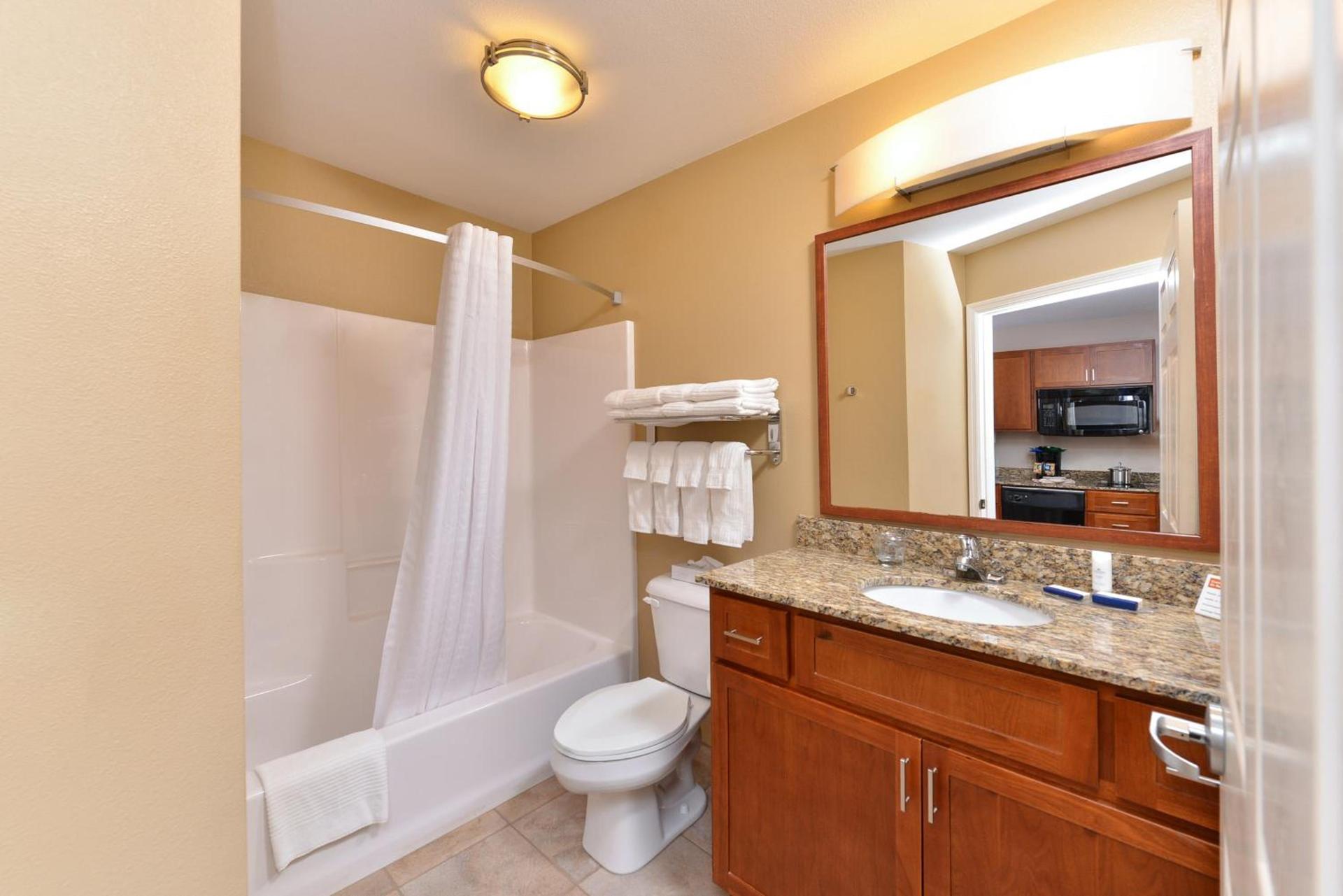 Candlewood Suites Williston by IHG photo 11