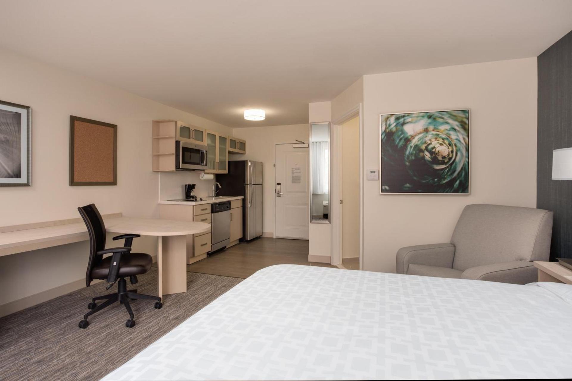 Candlewood Suites Miami Intl Airport - 36th St by IHG photo 73