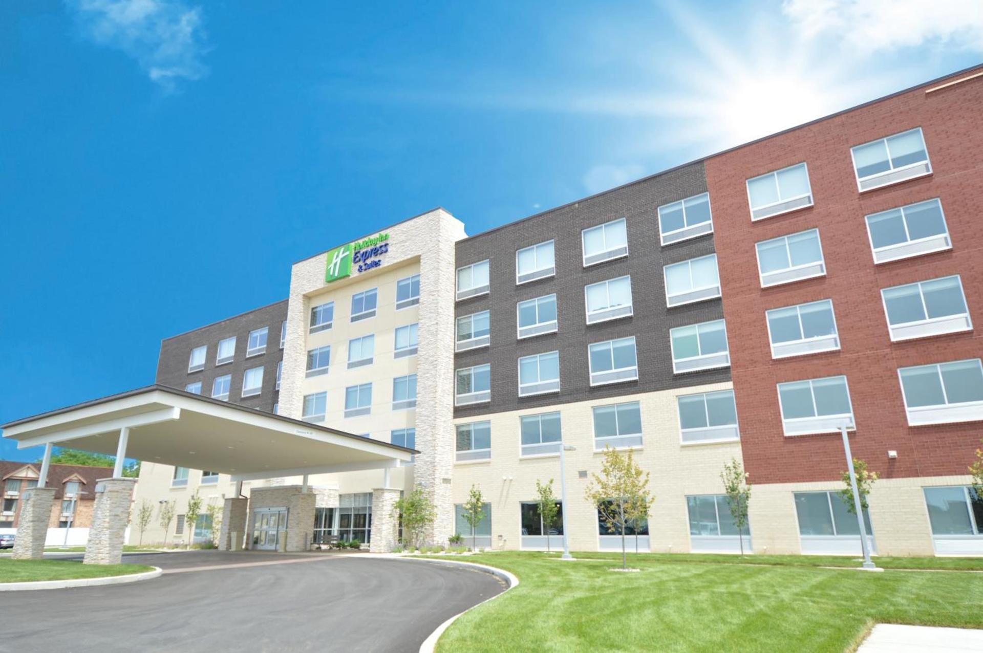Holiday Inn Express & Suites Toledo West by IHG photo 23