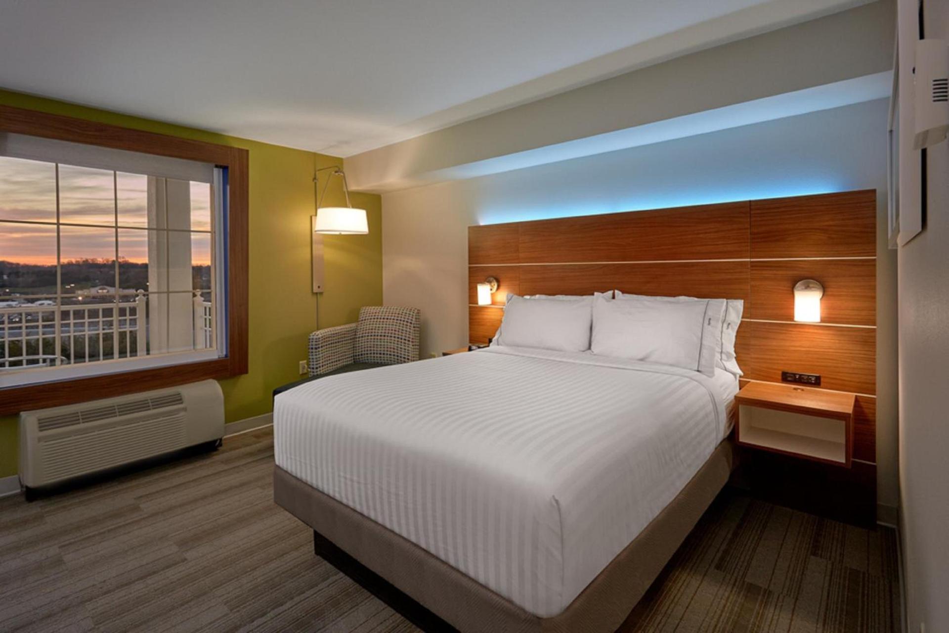 Holiday Inn Express Pigeon Forge – Sevierville by IHG photo 32