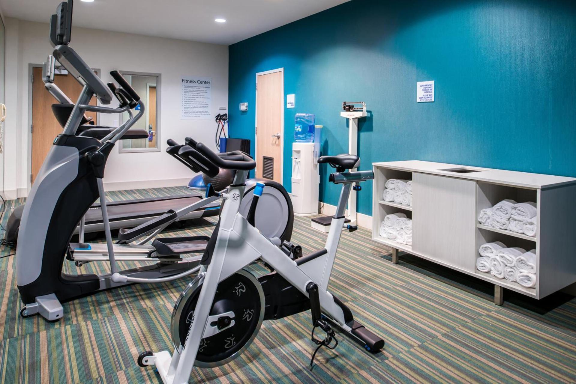 Holiday Inn Express Hotel & Suites Tampa-Anderson Road-Veterans Exp by IHG photo 12