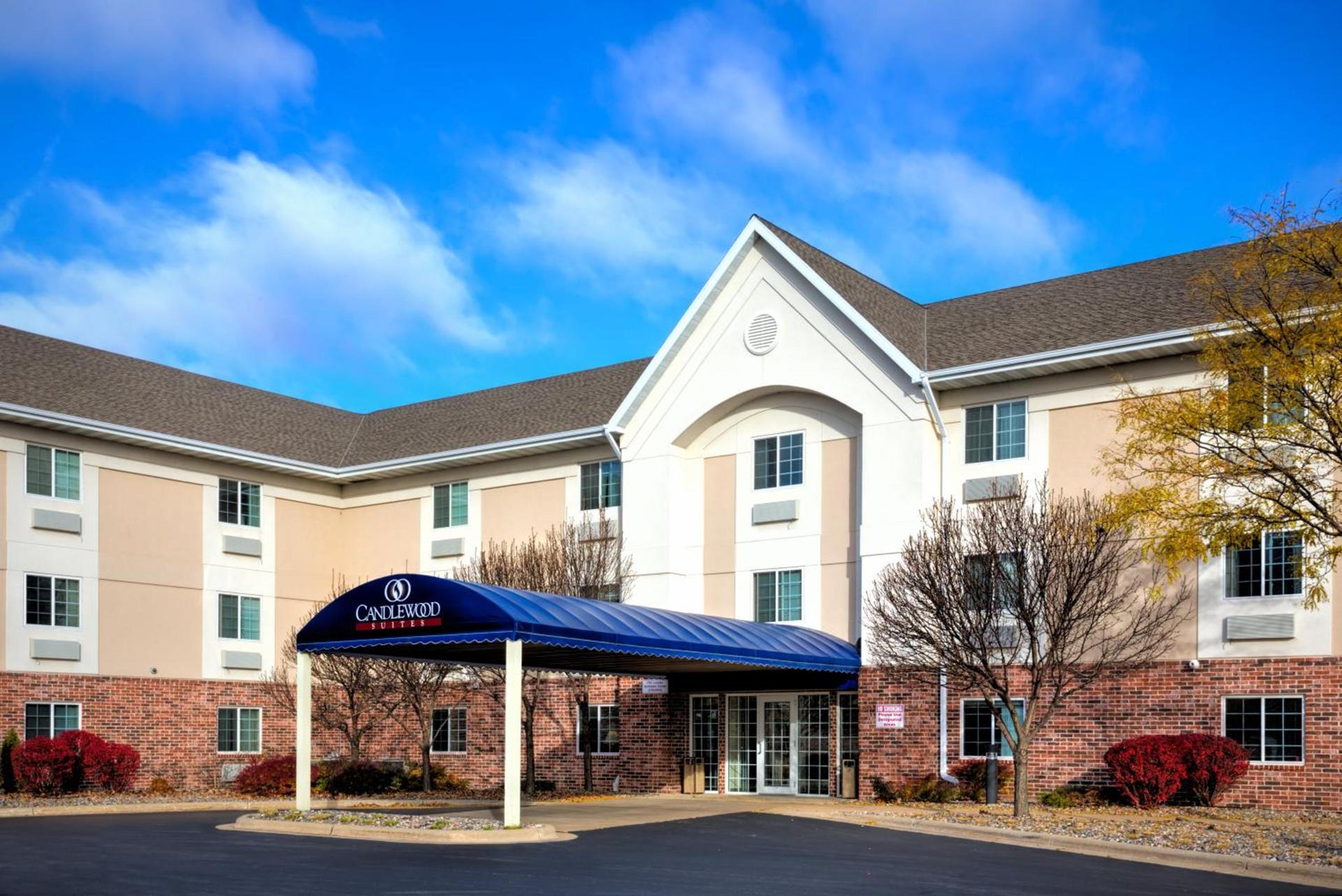 Candlewood Suites Appleton by IHG photo 1
