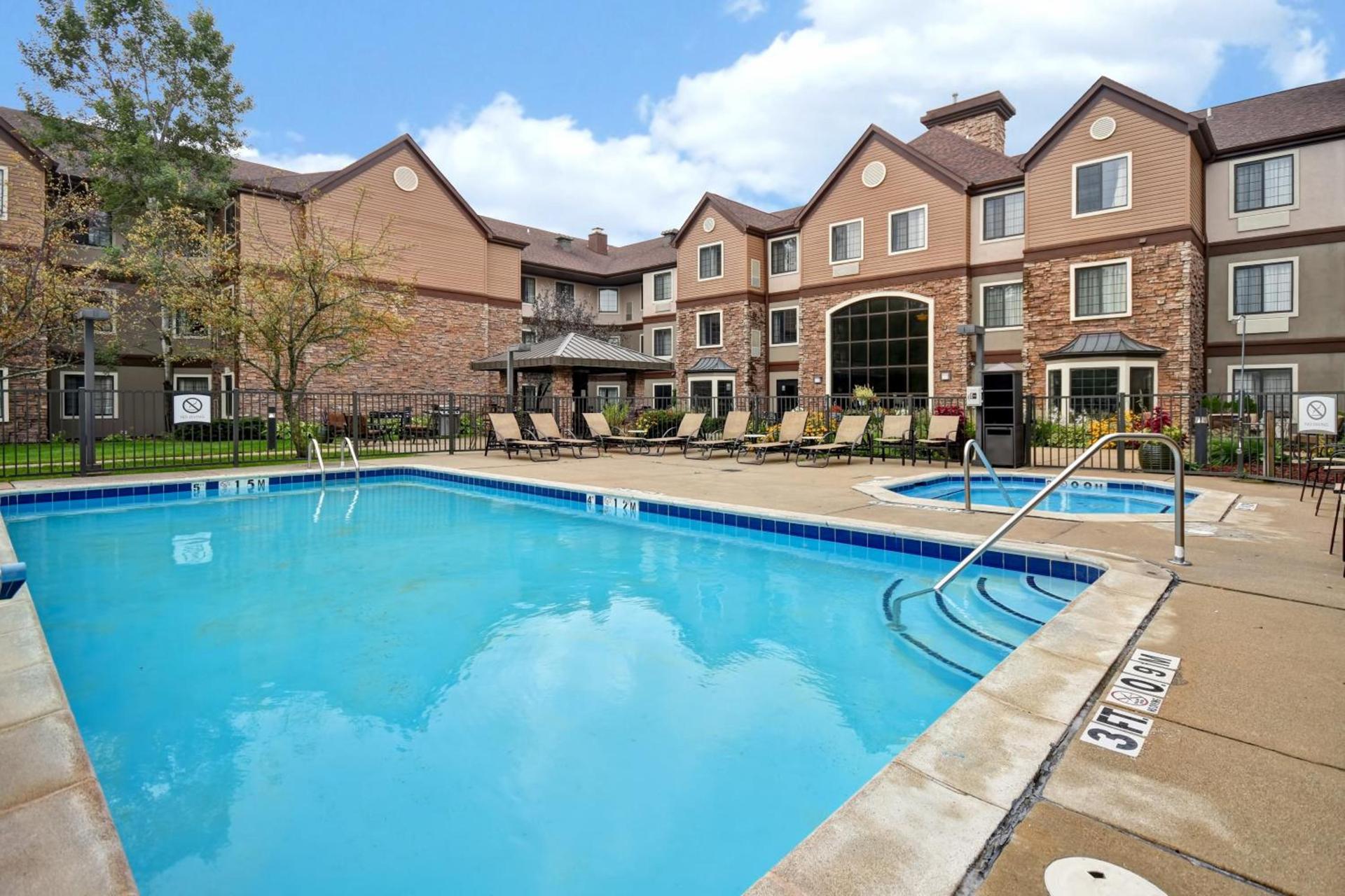 Staybridge Suites Grand Rapids-Kentwood by IHG photo 18