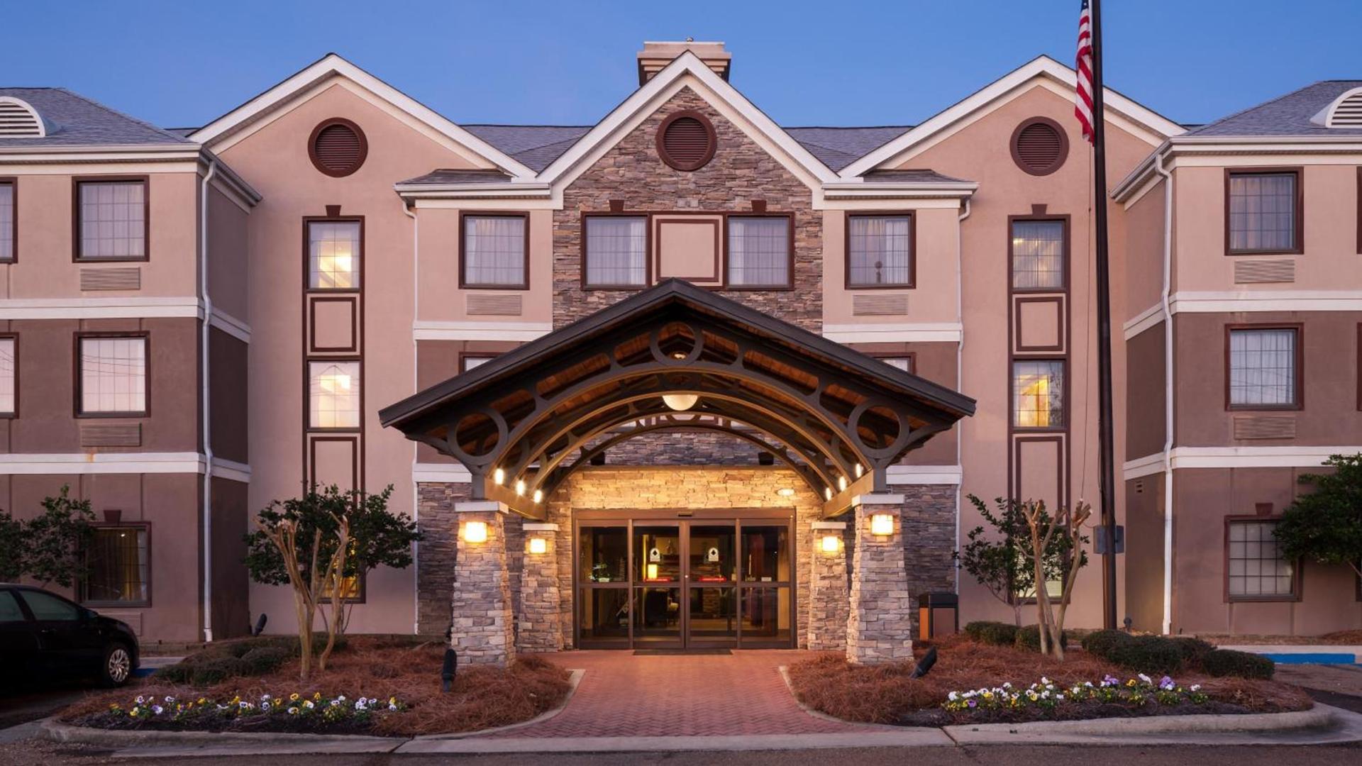 Staybridge Suites Jackson by IHG — hotel in Ridgeland