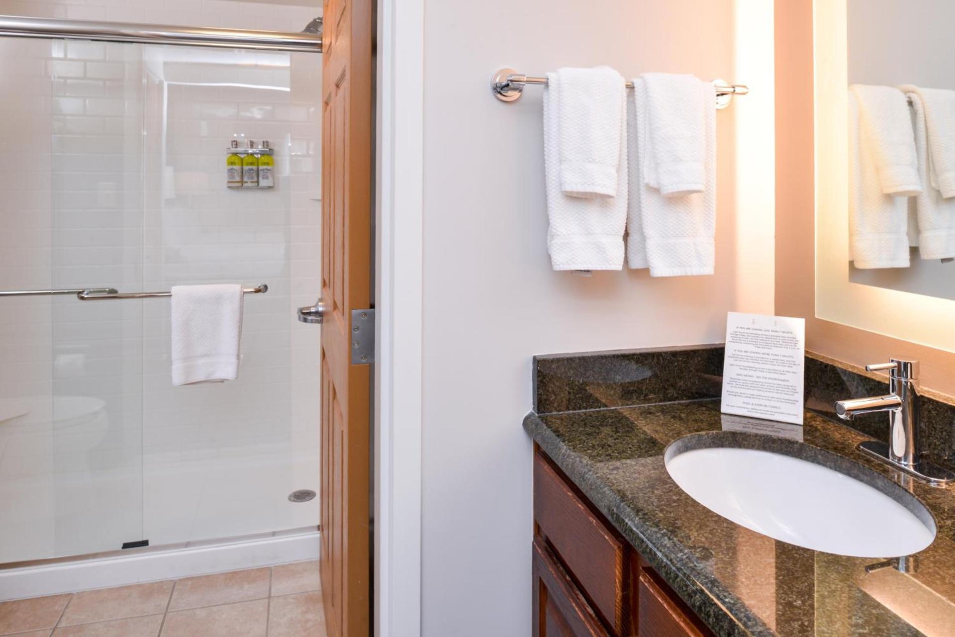 Staybridge Suites Indianapolis Downtown-Convention Center by IHG photo 48