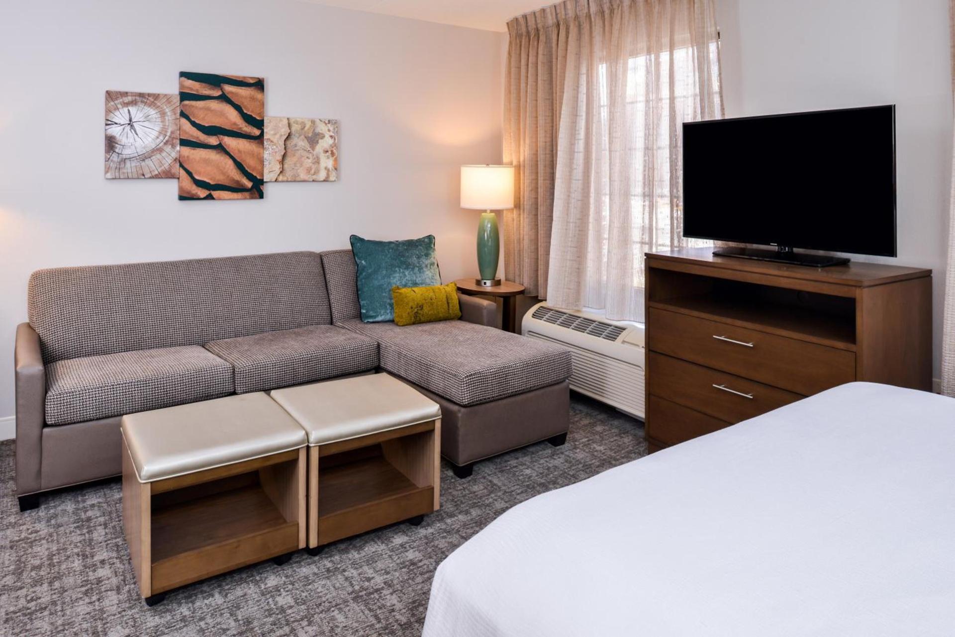 Staybridge Suites Indianapolis Downtown-Convention Center by IHG photo 52