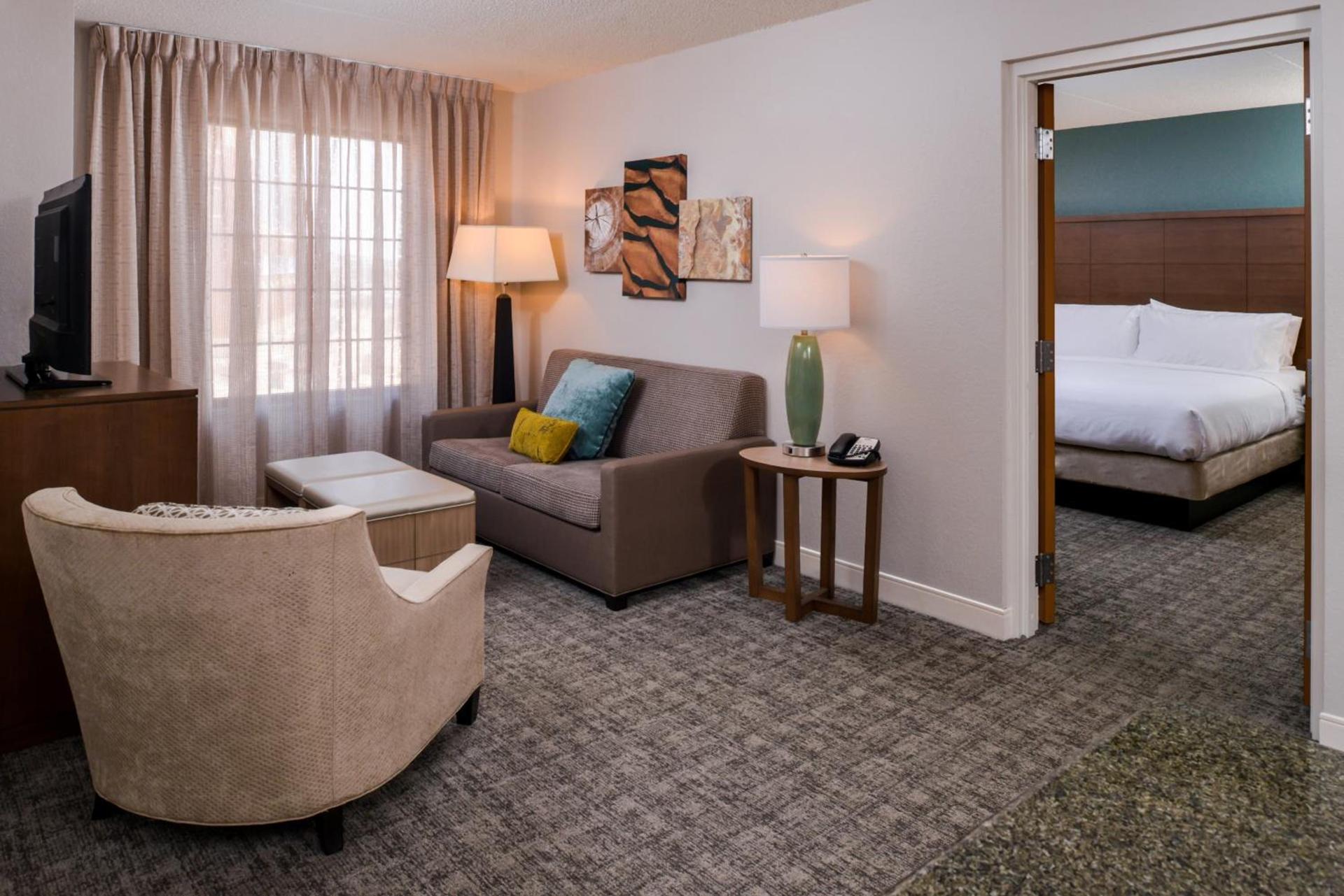 Staybridge Suites Indianapolis Downtown-Convention Center by IHG photo 46