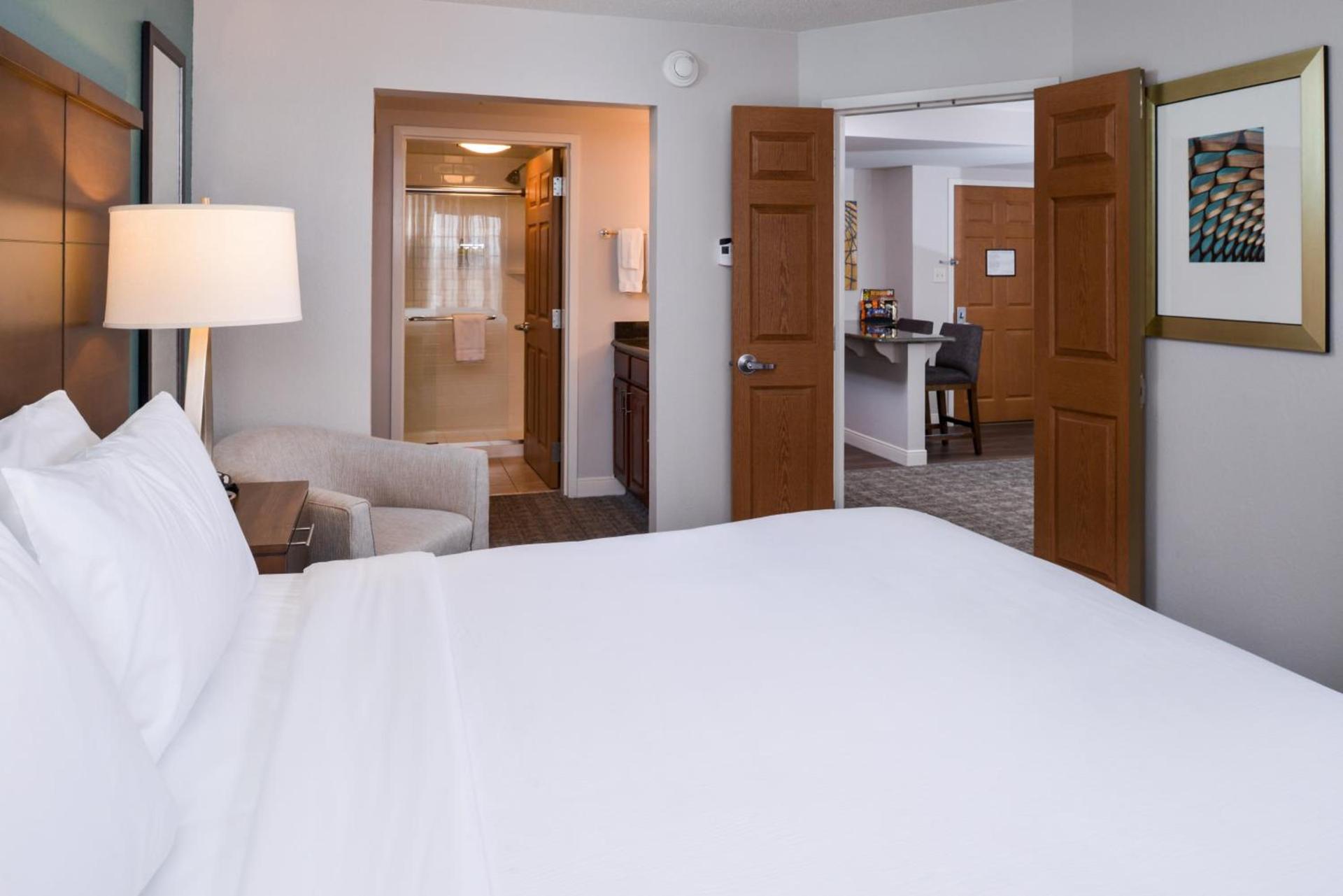 Staybridge Suites Indianapolis Downtown-Convention Center by IHG photo 41