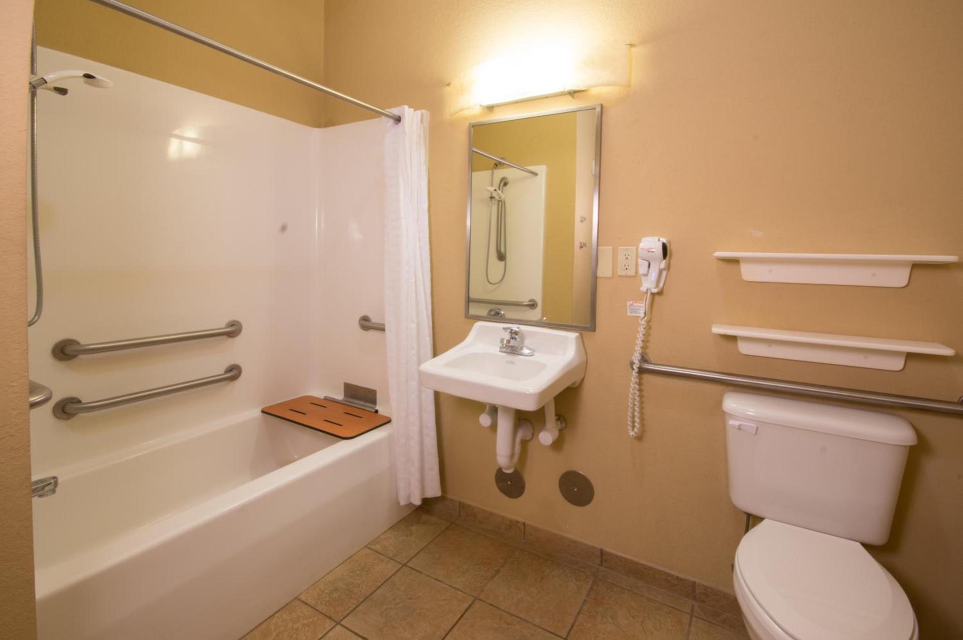Candlewood Suites Alabaster by IHG photo 20
