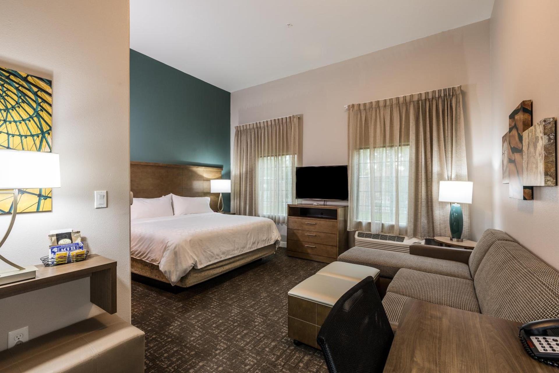 Staybridge Suites - Lake Jackson by IHG photo 33