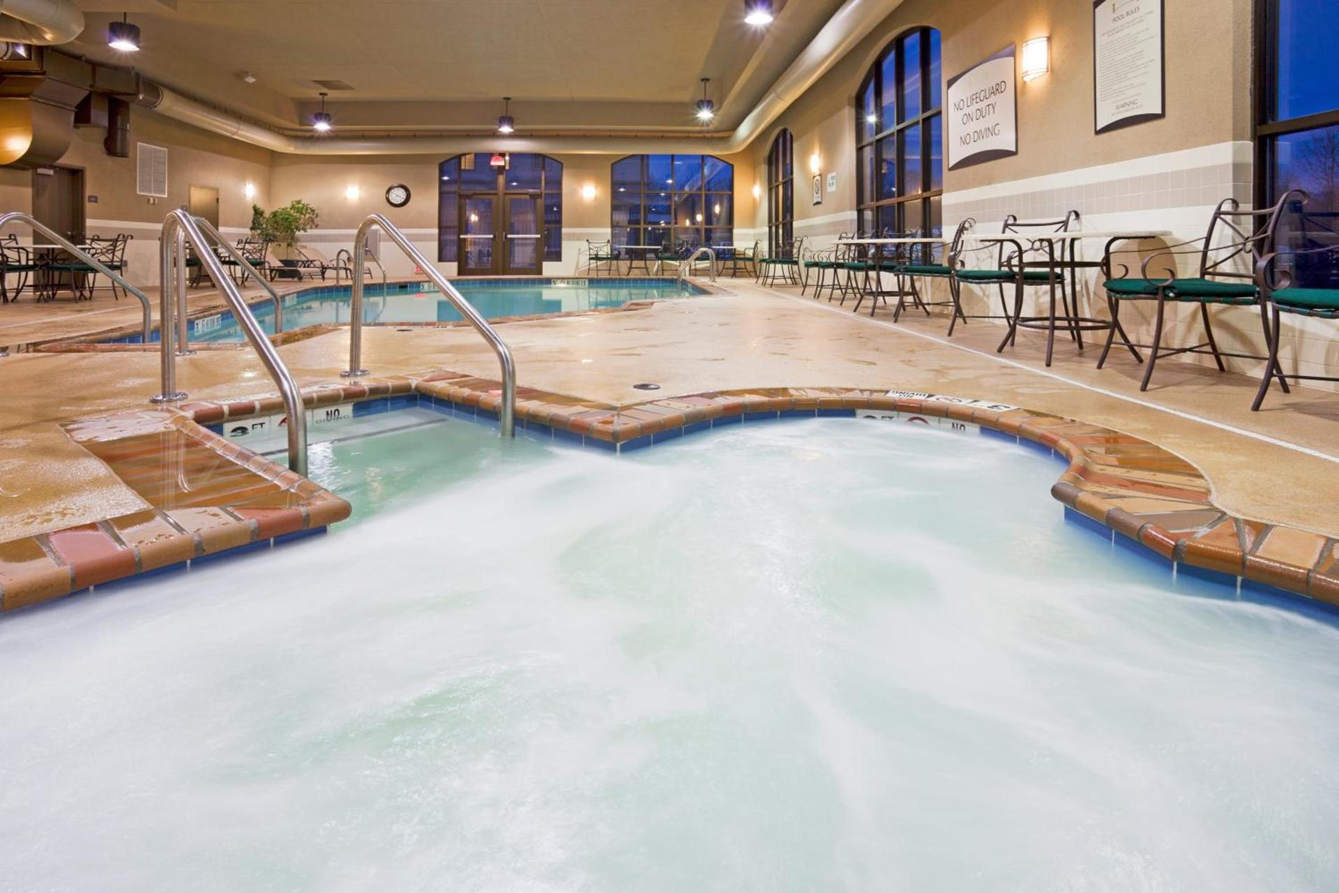 Staybridge Suites Milwaukee Airport South by IHG photo 33