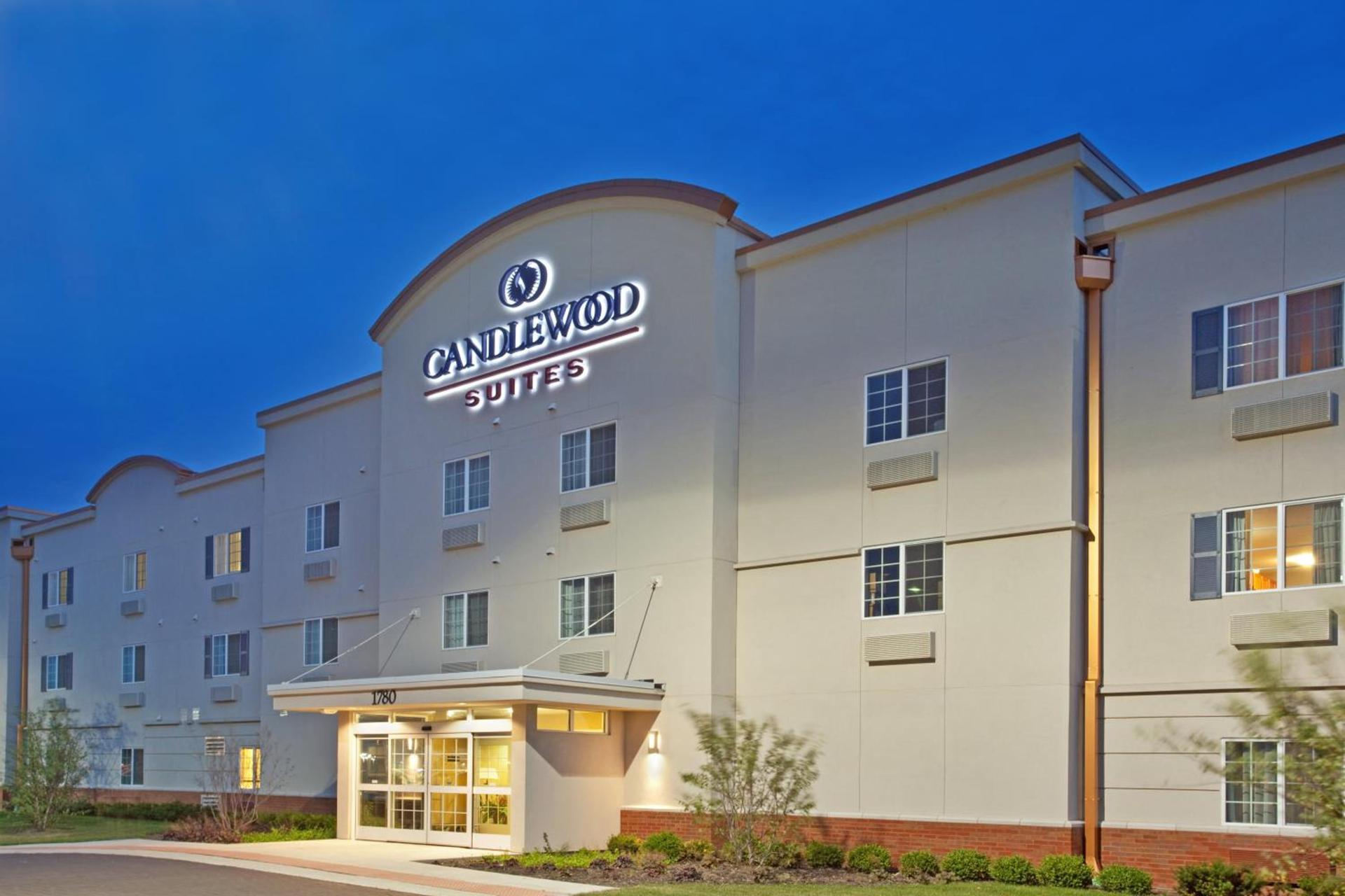 Candlewood Suites Elgin – Northwest Chicago by IHG photo 4