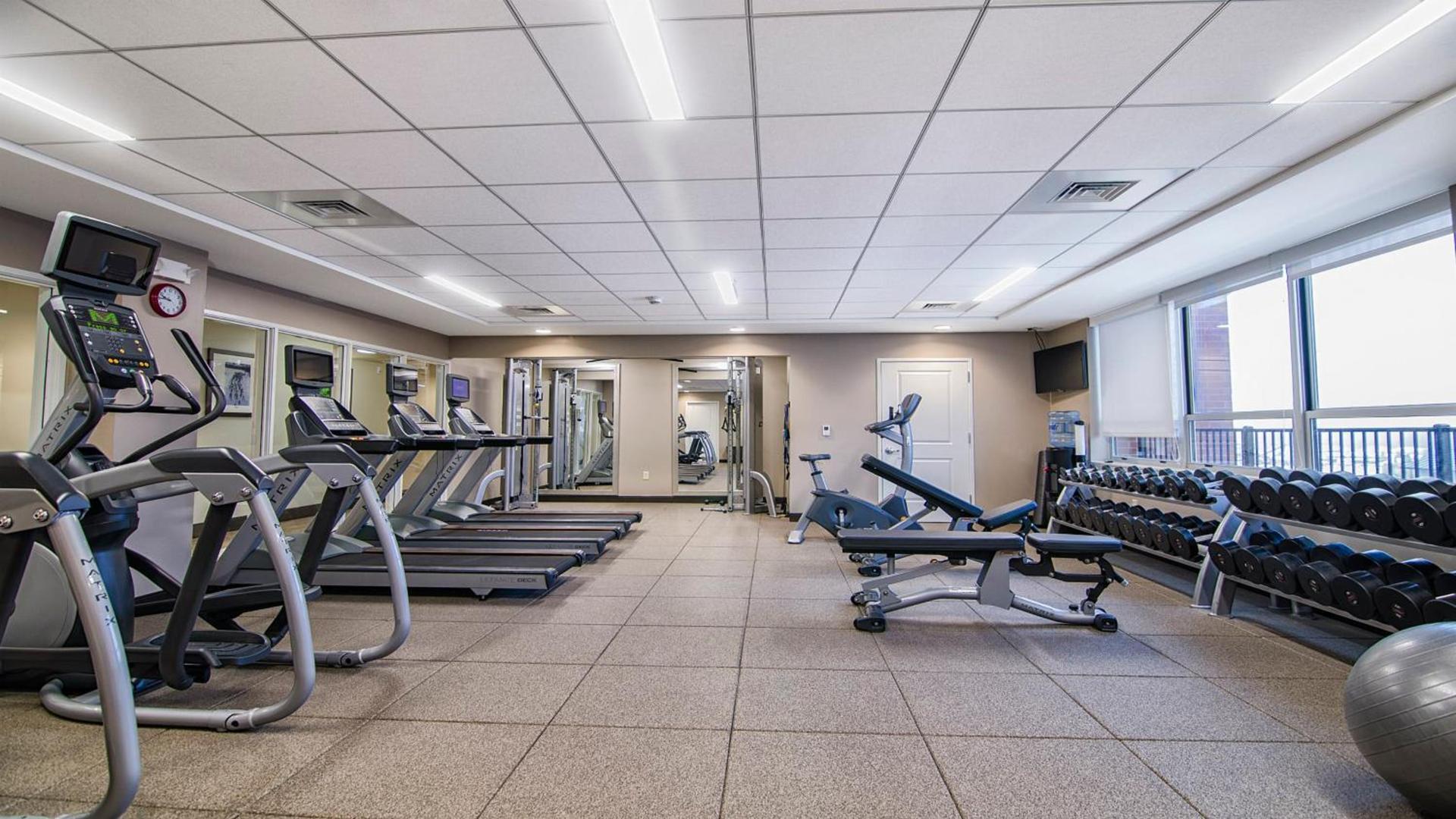 Staybridge Suites Marquette by IHG photo 58