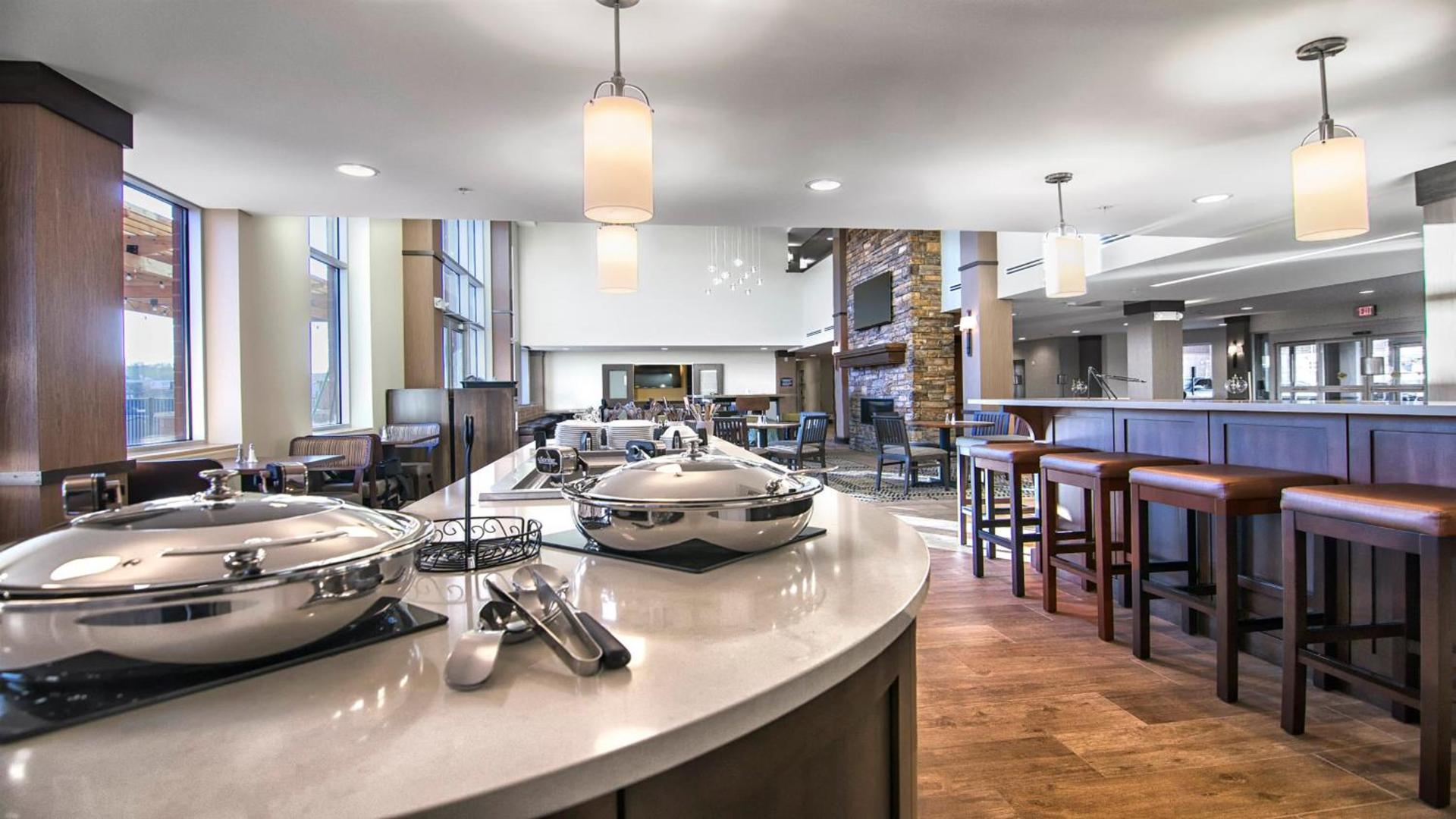 Staybridge Suites Marquette by IHG photo 54