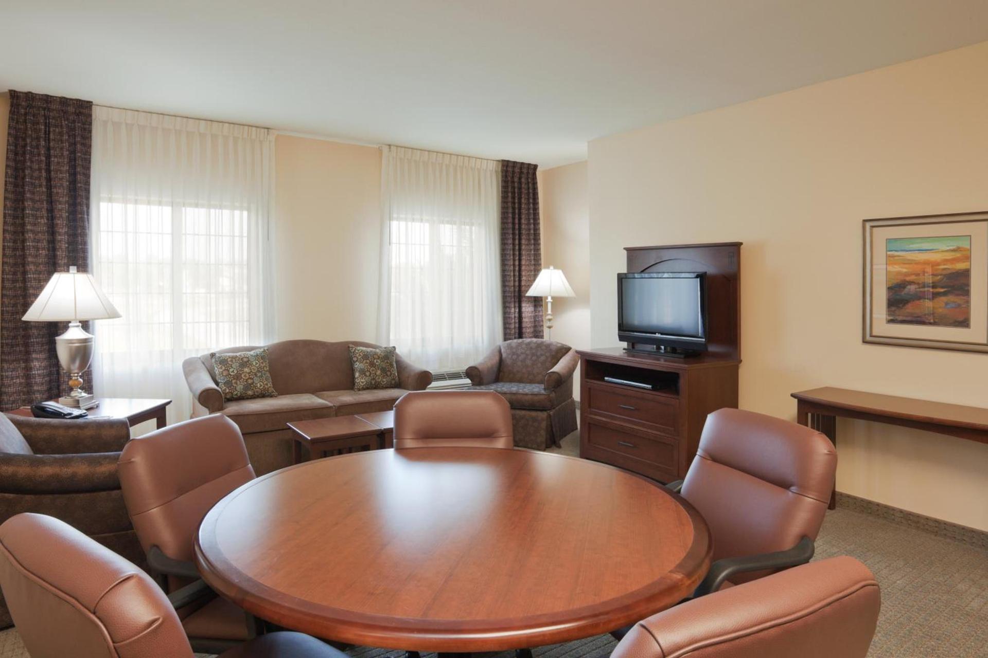 Staybridge Suites Lafayette-Airport by IHG photo 33