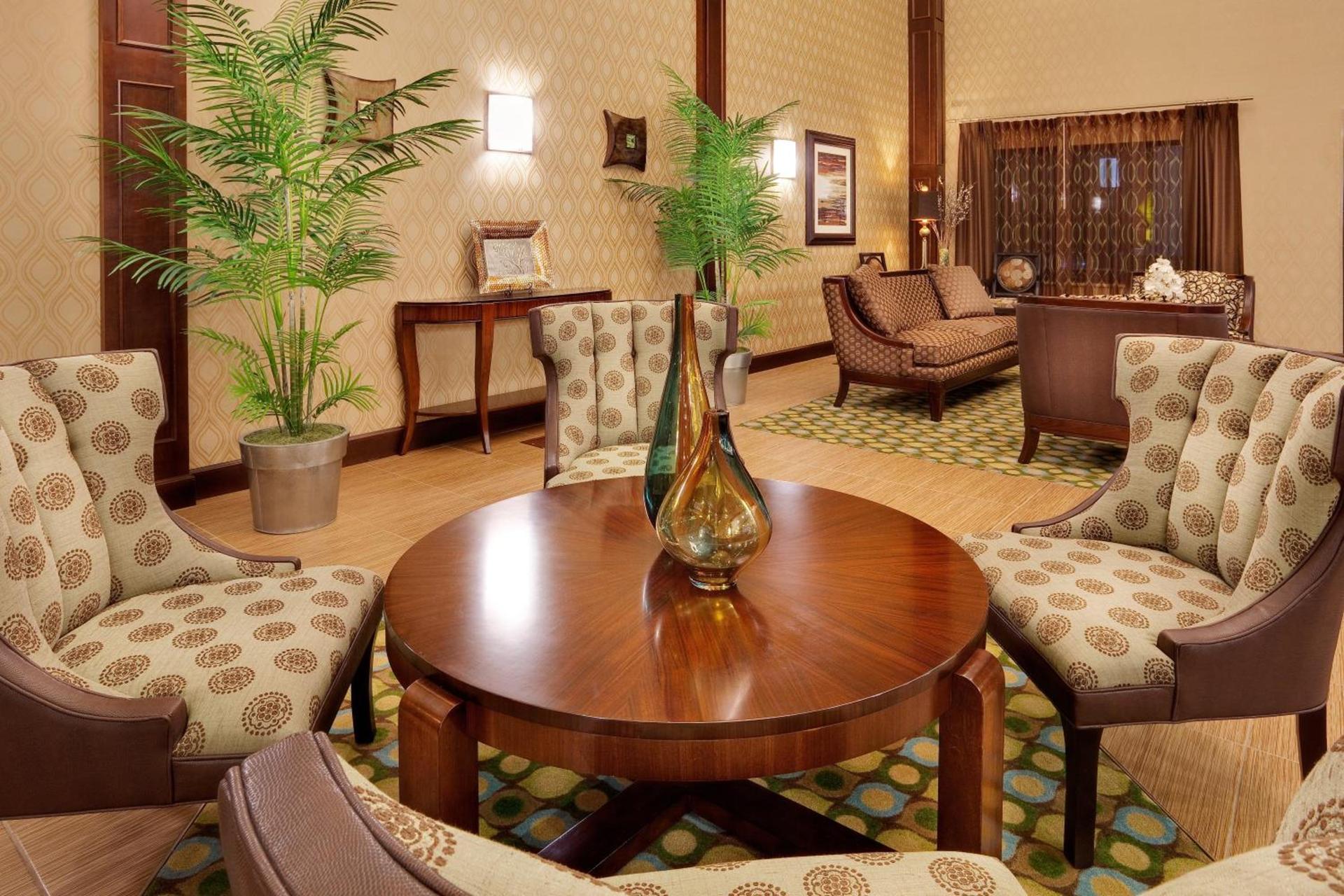 Holiday Inn Express and Suites Limerick - Pottstown by IHG photo 6