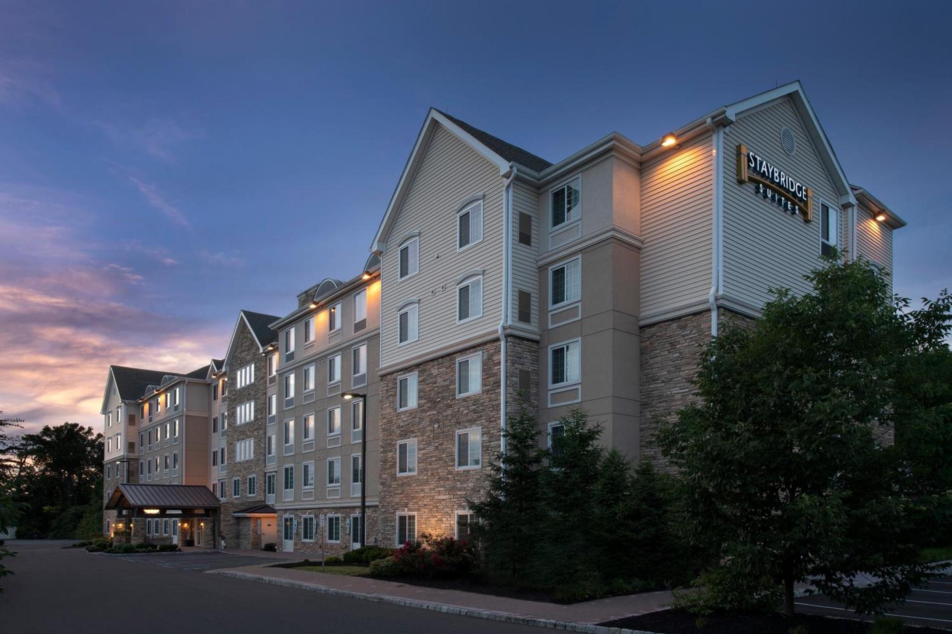 Staybridge Suites North Brunswick by IHG — hotel in North Brunswick