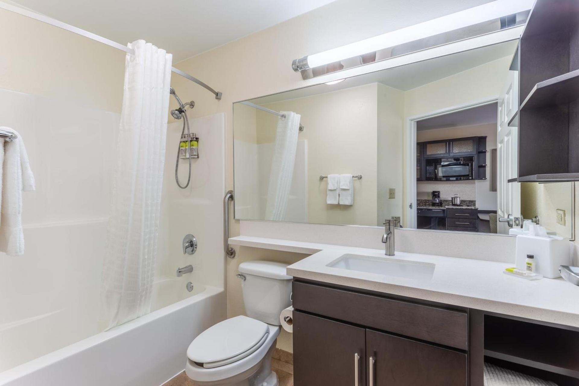 Candlewood Suites Aurora-Naperville by IHG photo 16