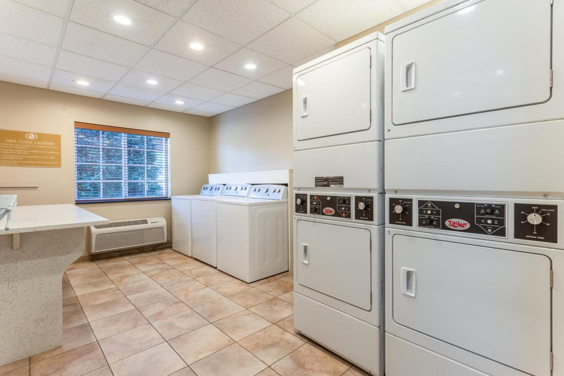 Candlewood Suites Aurora-Naperville by IHG photo 12