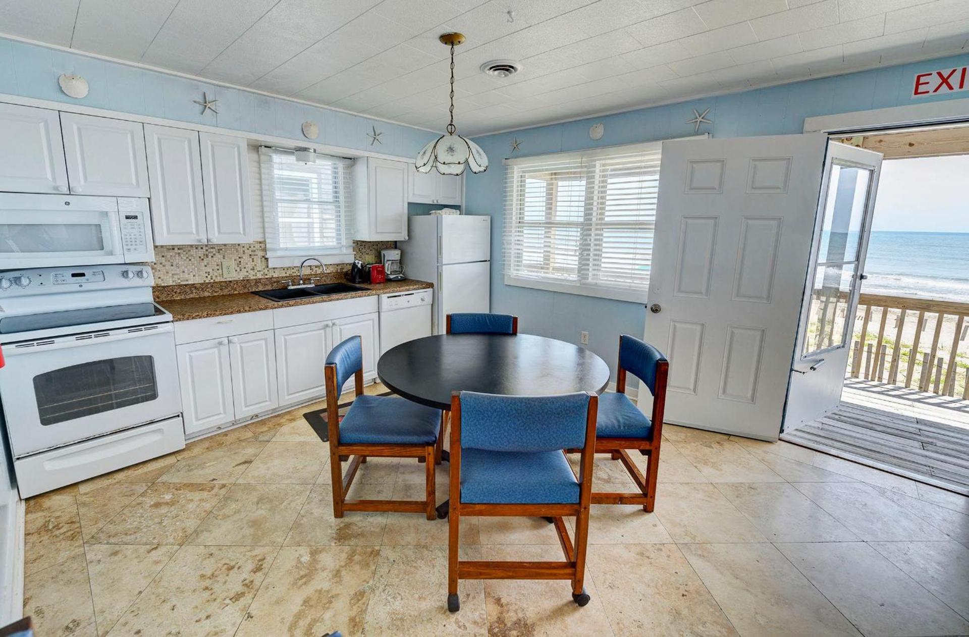Outer Banks Motel photo 93
