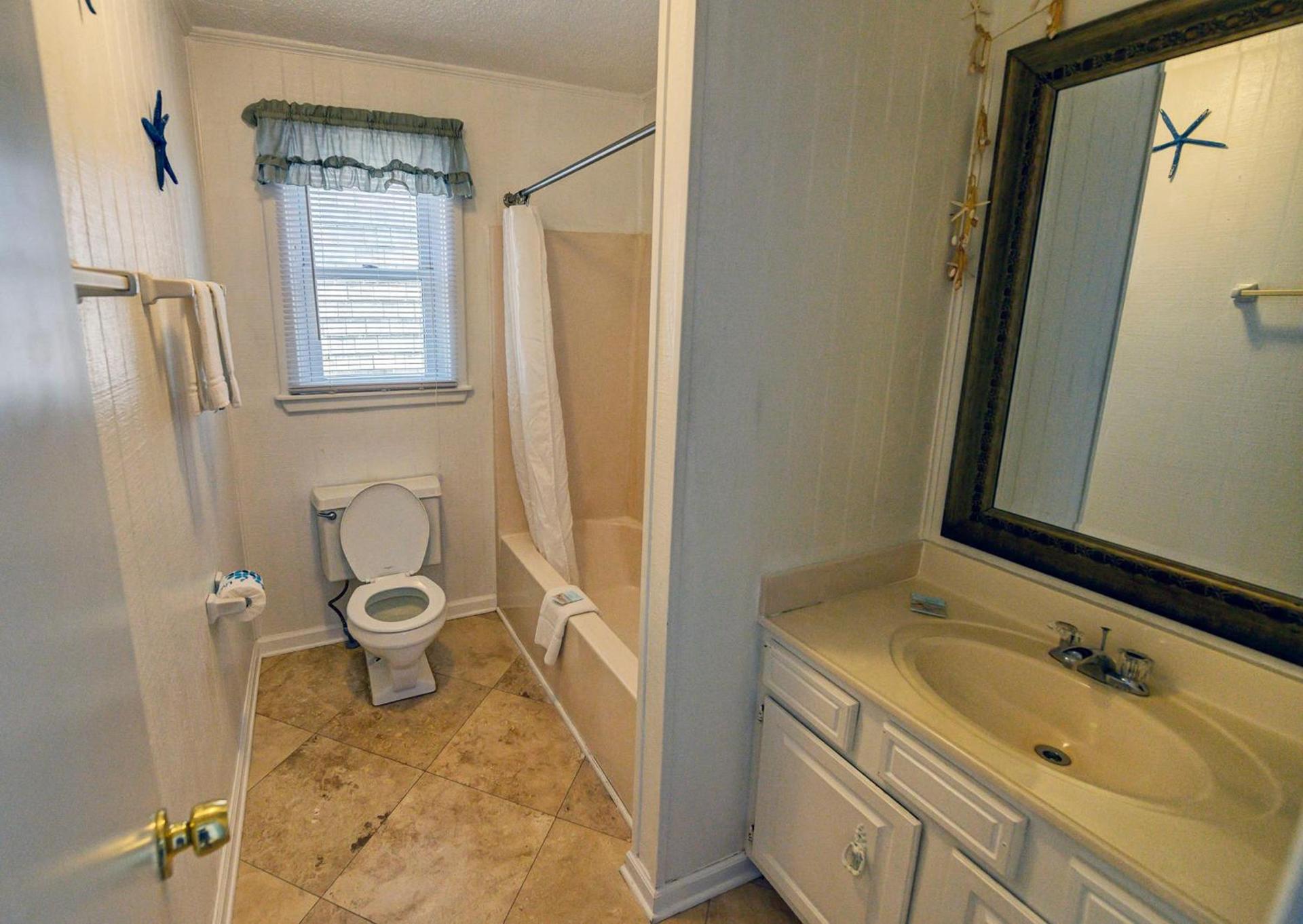 Outer Banks Motel photo 91