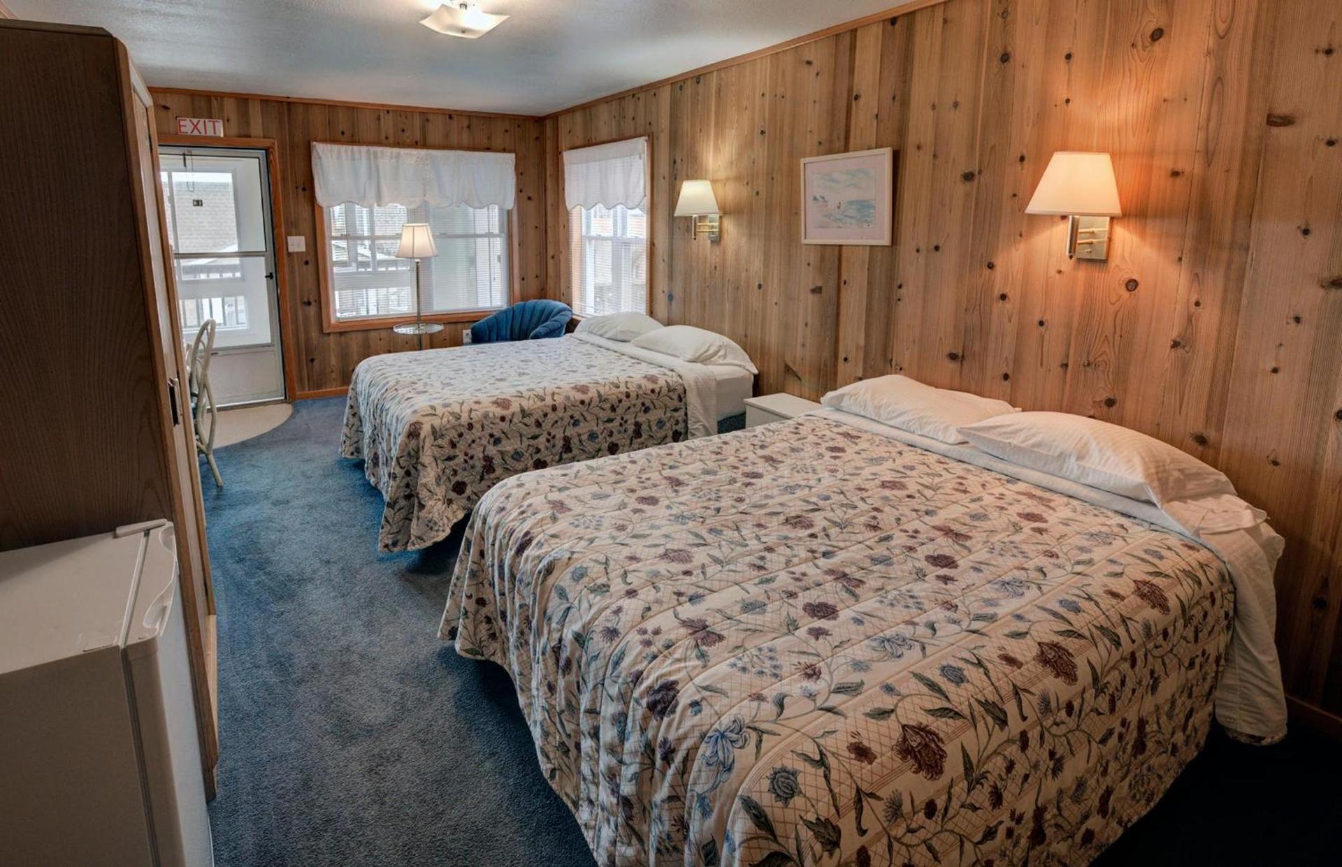 Outer Banks Motel photo 57