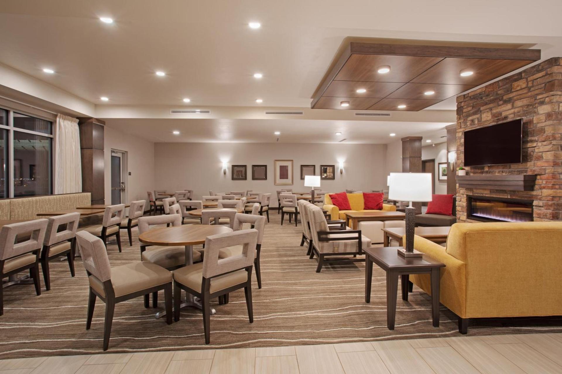 Staybridge Suites Rapid City - Rushmore by IHG photo 3