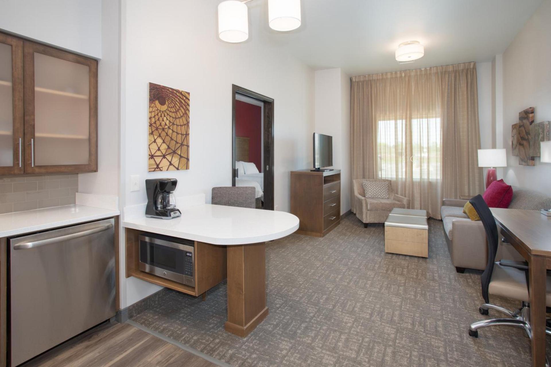 Staybridge Suites Rapid City - Rushmore by IHG photo 37