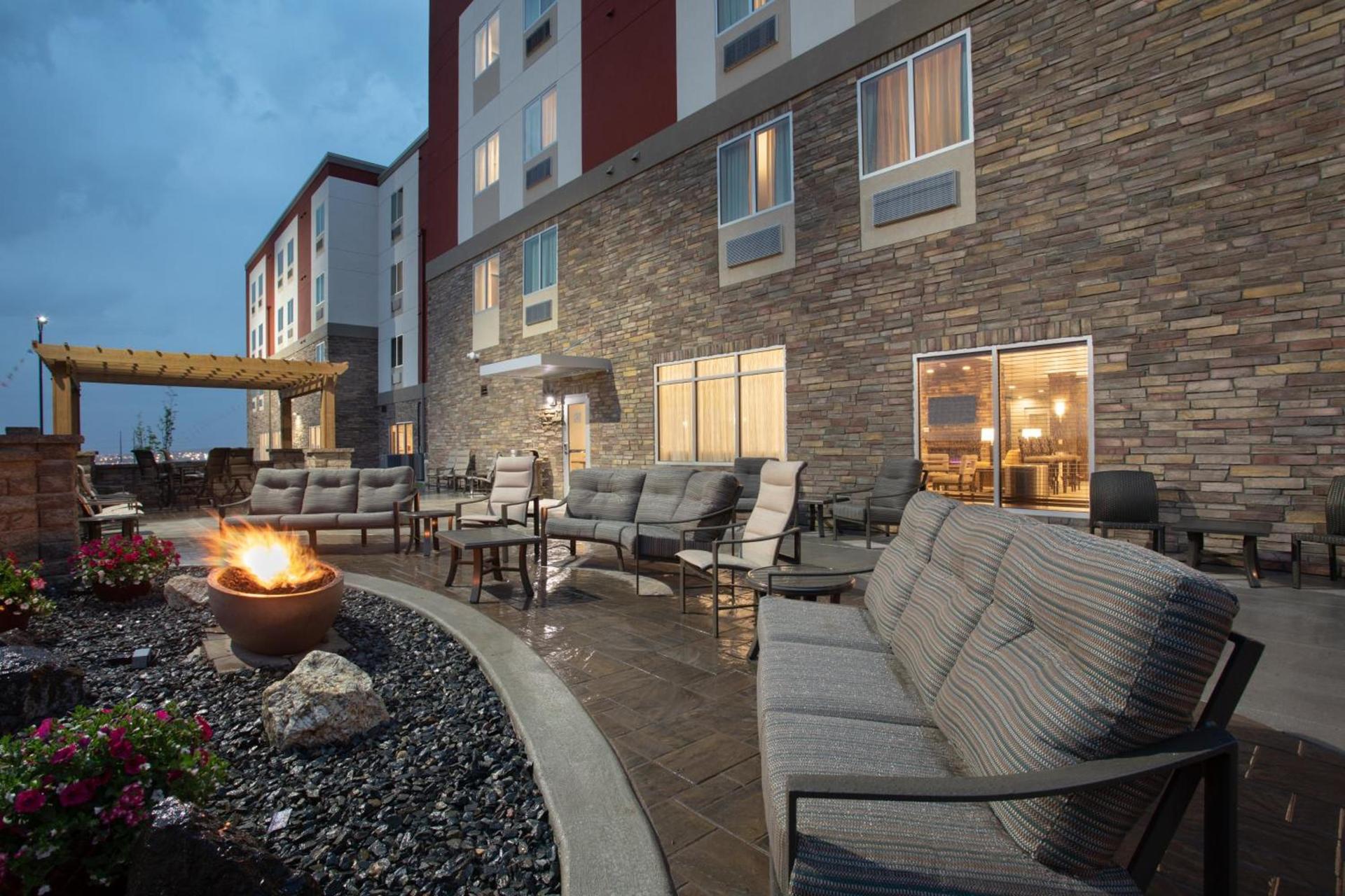 Staybridge Suites Rapid City - Rushmore by IHG photo 7