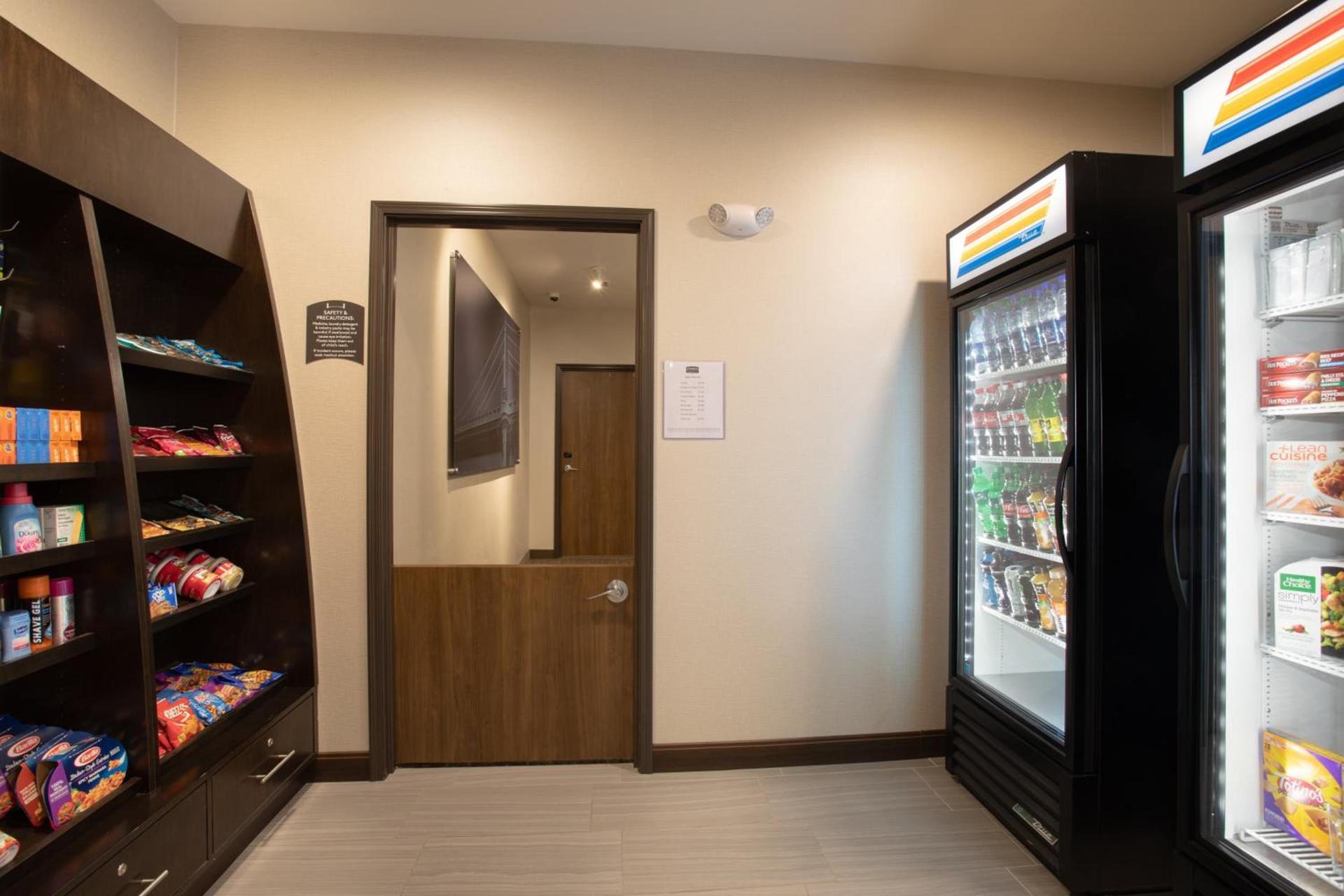 Staybridge Suites Rapid City - Rushmore by IHG photo 9